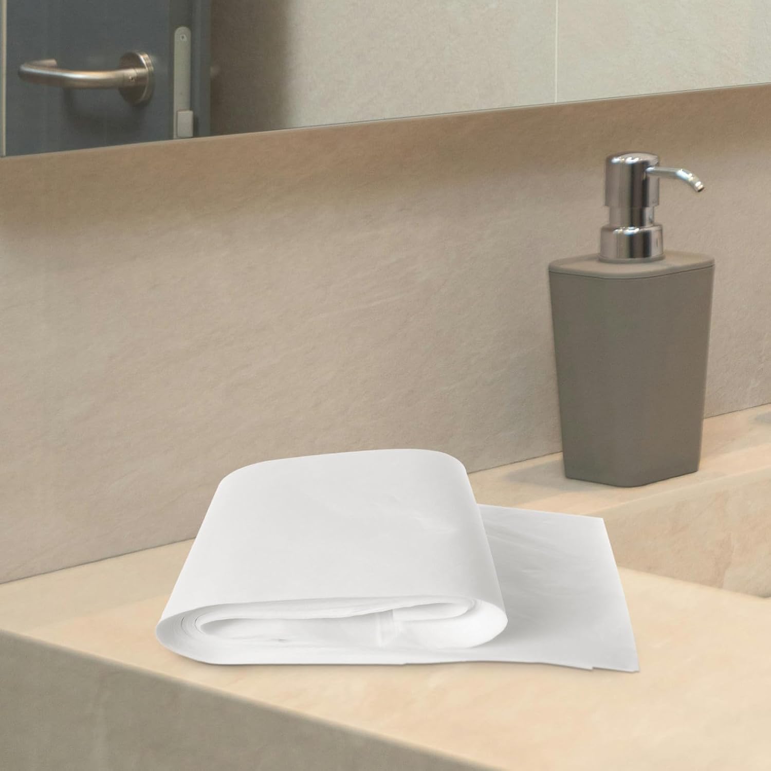 100 Sheets Disposable Non-Woven Foot Towels with Good Water Absorption for Salon Use and Bathroom, Soft White Disposable Feet Bath Towels for Manicure and Spa