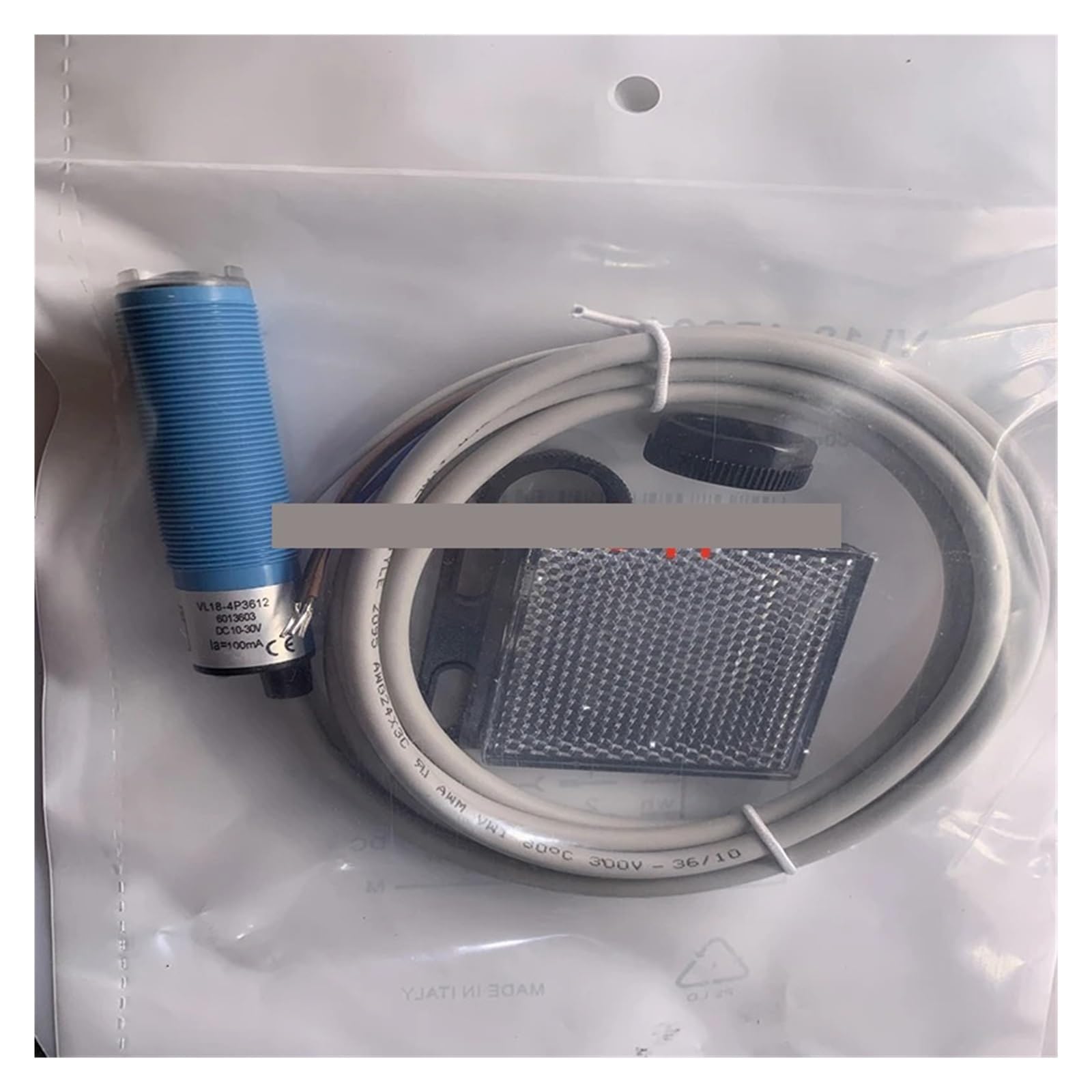 TSCFHGQI 1pcs Proximity switch VL18-4P3712 VL18-4N3712 sensor(VL18-4P3712)