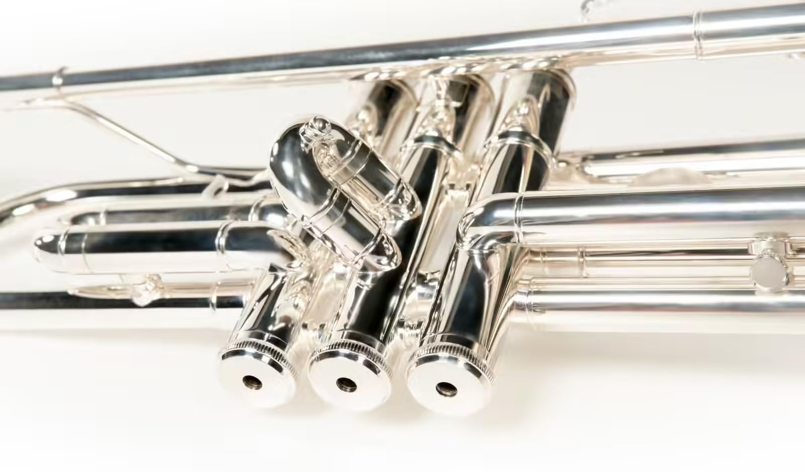 WOODBRASS WTP400S Bb Trompete für Anfänger, versilbertes Messing, langlebige Kolben, klarer & leistungsstarker Klang – Instrument, spielfertig mit Hülle & Mundstück inklusive