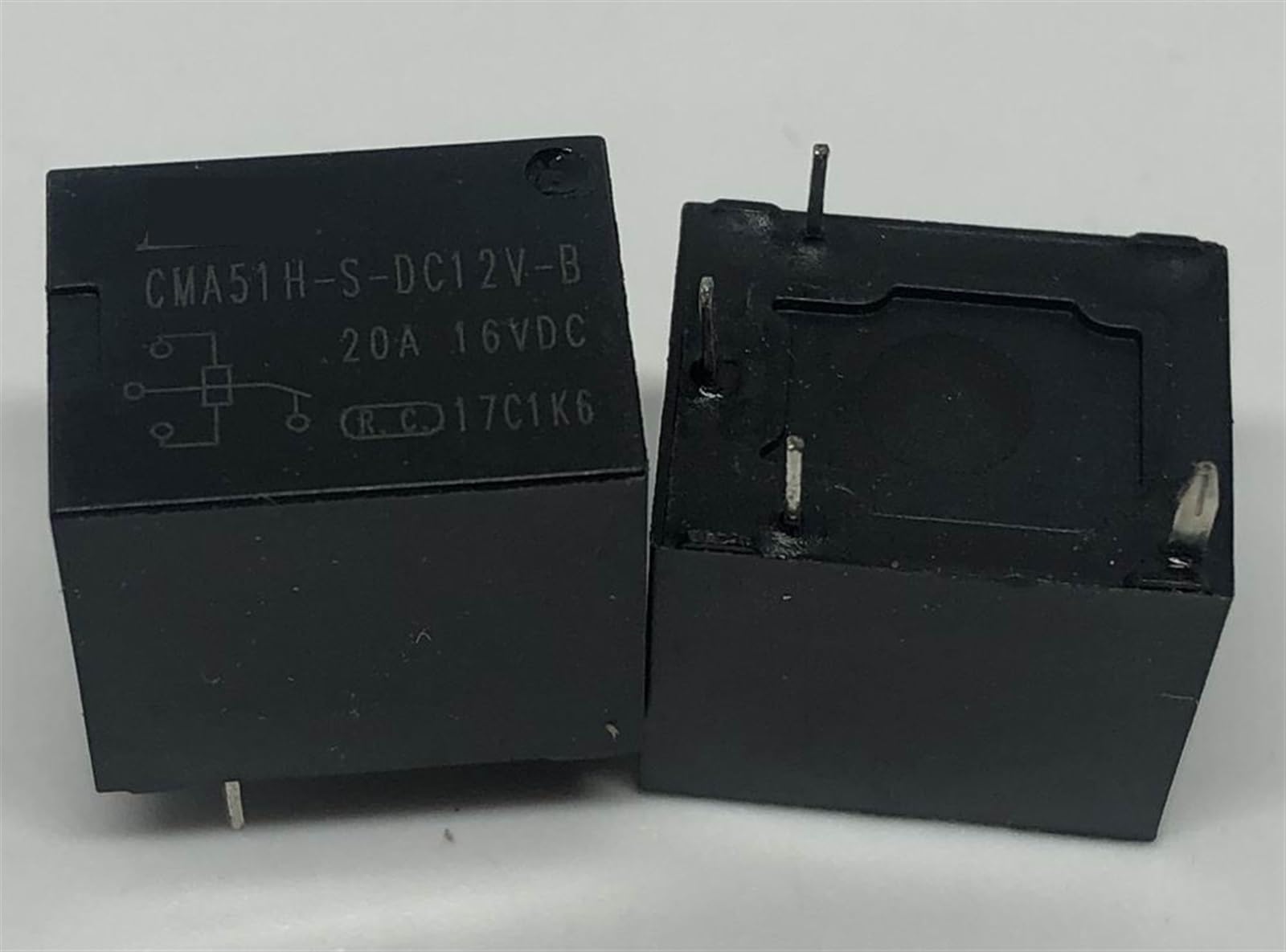 Relais KmoNo CMA51H-S-DC12V-B T78-1B-12V-20A pour réparer panne de circuit
