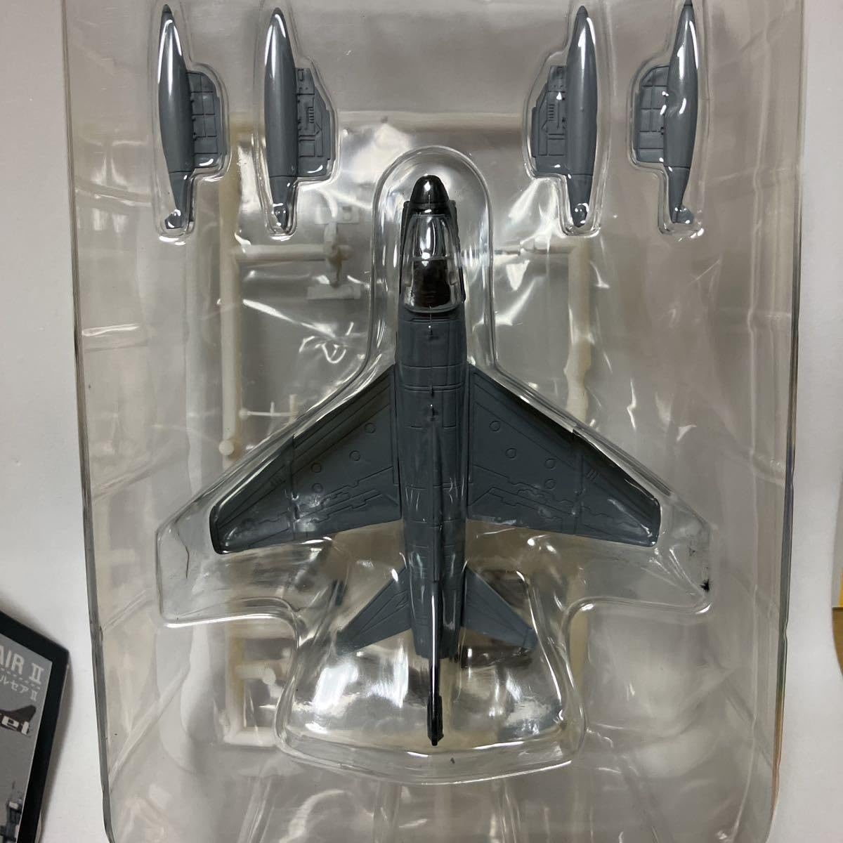 Amazon | 1/144 A-7E コルセア シークレット アメリカ海軍 世界の主力