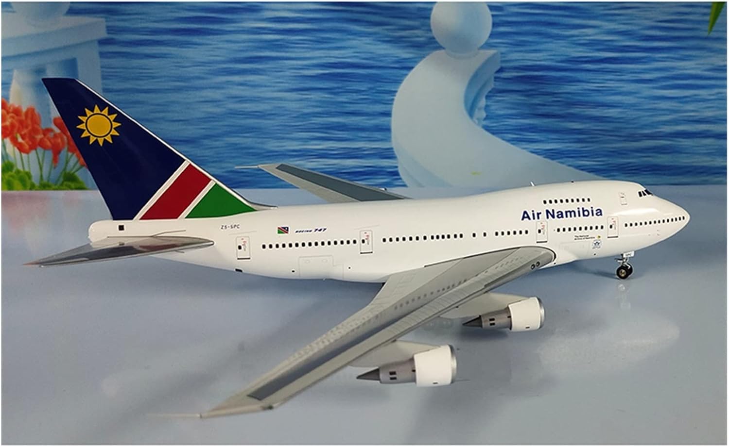 1 200 Fit for B747SP ZS-SPC Airlines Plane Alloy Model Aircraft Collectible with Base Lading Gear Hobby Playgame Kit