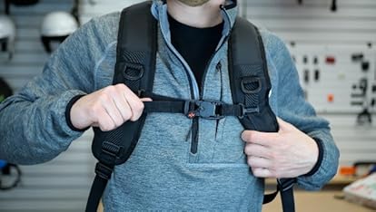 【AAKE】SCOTCH STRAP NYLON BACKPACK Amazon.com: Ortega Guitars Hardshell Case Deluxe Backpack