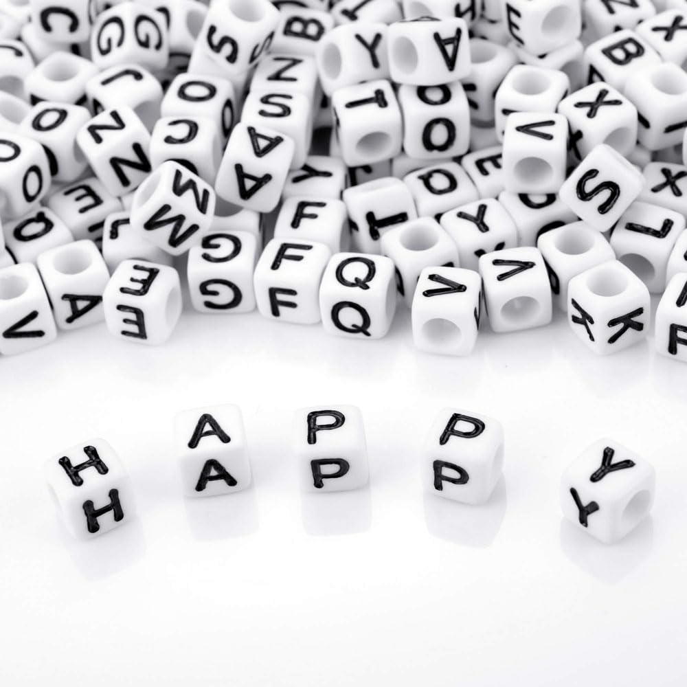 DAHI 400pcs Cube Letters Beads 8 * 8mm Square Alphabet Beads White Letter Beads A-Z Acrylic Letter Beads for Jewelry Making (Black White 8x8mm)
