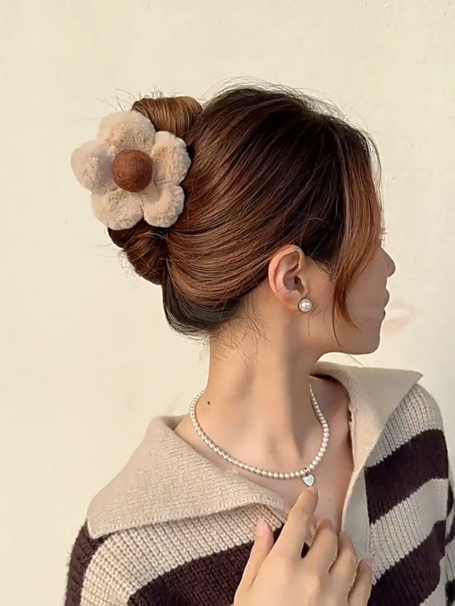 Amazon.com: Flower Hair Clips for Women Girls Cute Kawaii Fluffy