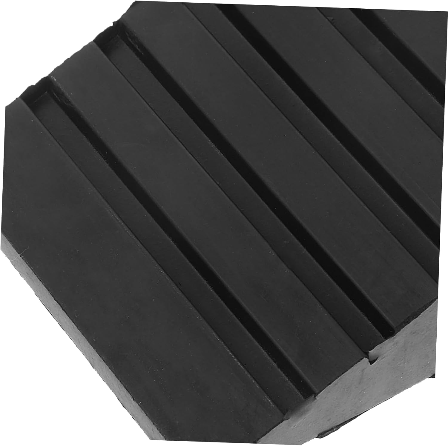 Solid Wheel Chock Car Tire Wheel Block Non-Skid Rubber Tire Chock for Vehicle Portable Design