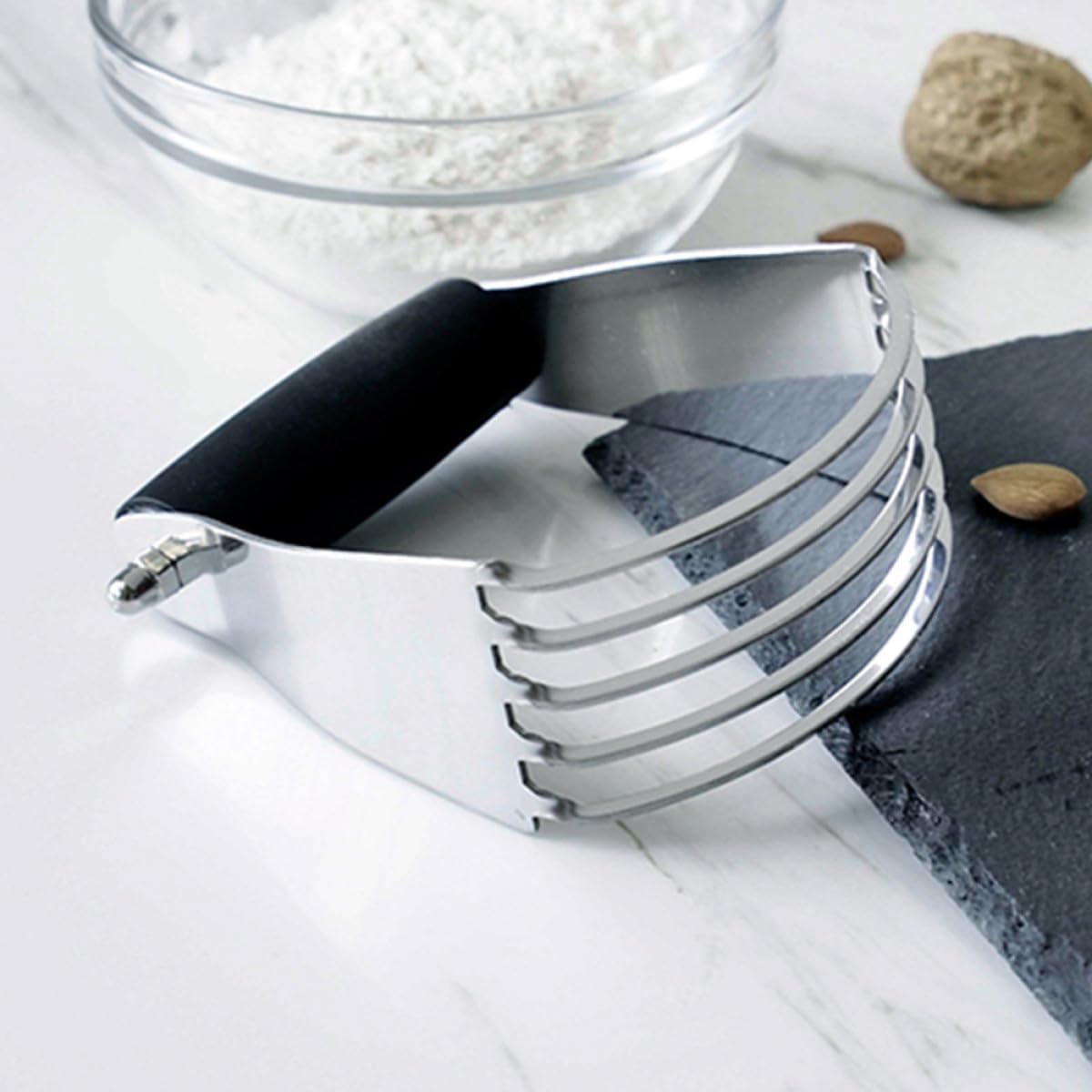 Stainless Steel Pastry Cutter with Thick Blades for Baking Dough