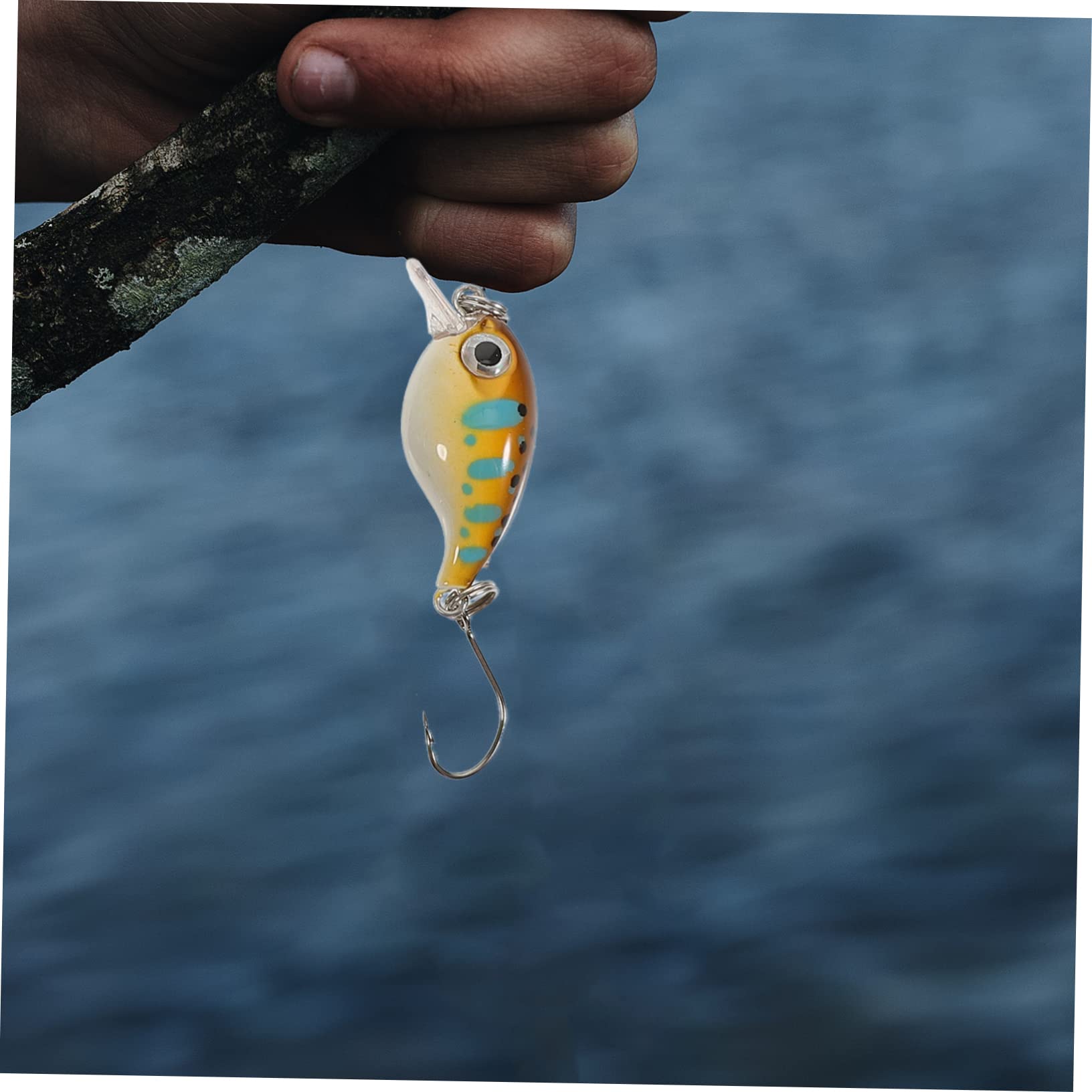 Kisangel 30pièces Leurres De Simulés Plastique Appâts Flottants Colorés Leurres Résistants pour Truite Et Carnassiers