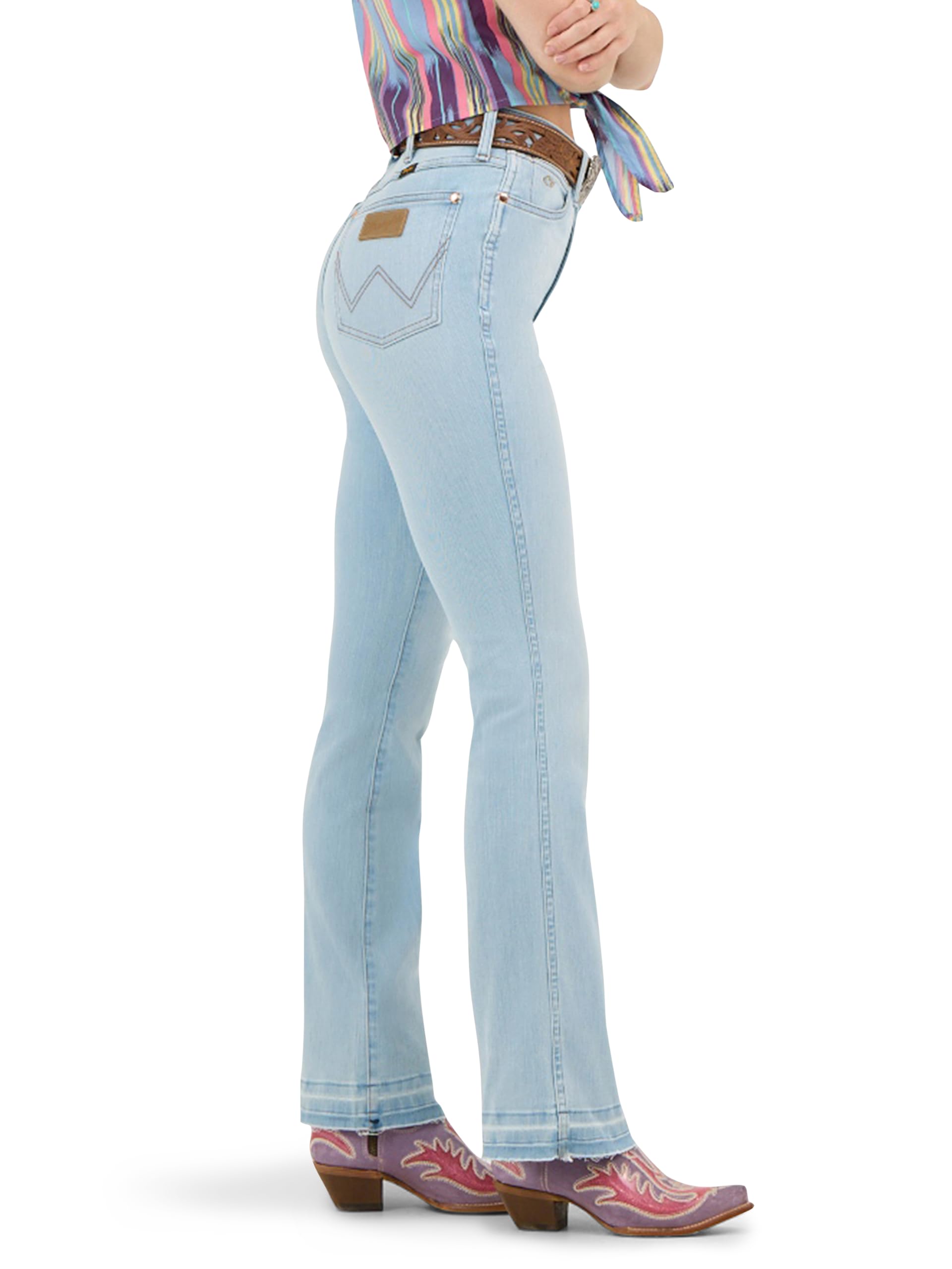 Wrangler X Lainey Wilson Boot Huggers Jeans Donna
