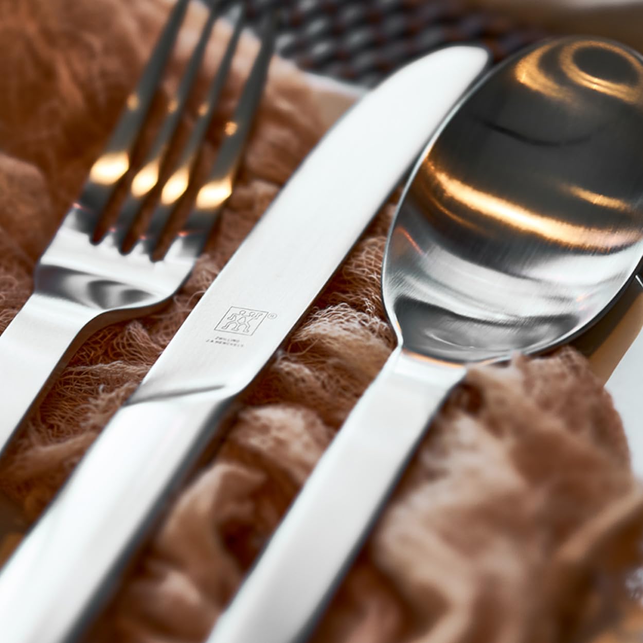 ZWILLING Juego de Cubiertos MINIMALE, Acero Inoxidable, 60 Piezas, para 12 Personas, Acabado Metálico Brillante, Apto para Lavavajillas