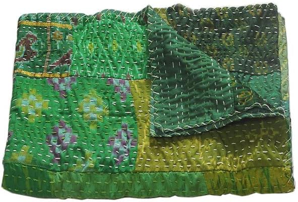 Indian King Silk Patola Patchwork Kantha Quilt Bedspreads Throw Blanket Bohemian Bedspread Bohemian Bedding Handmade Kantha Quilt (Green, Twin 60" x 90")