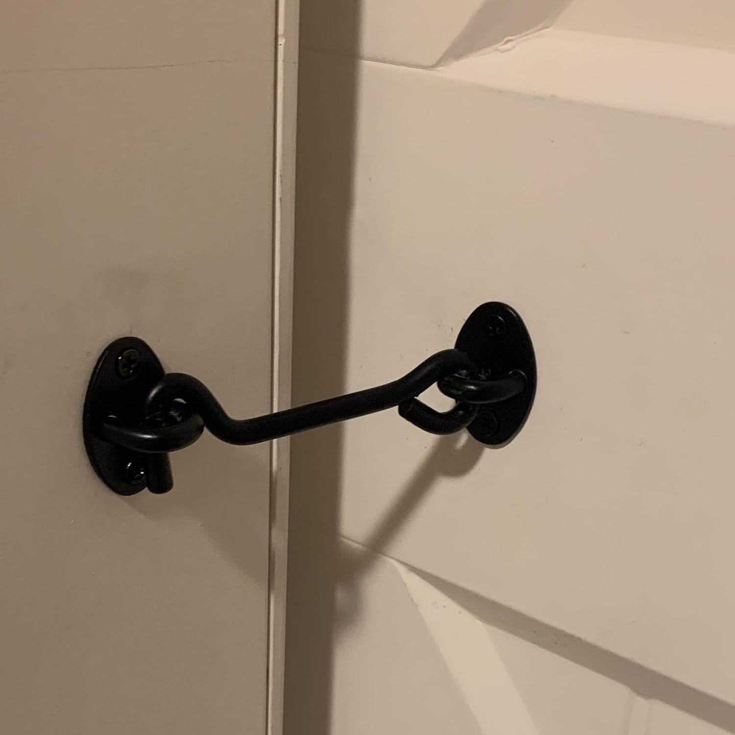 MANCHAP 6 Pack 4 Inch Hook and Eye Latches, Stainless Steel Cabin Door Gate Latch, Privacy Hook and Eye Latch Barn Door Latch with Screws for Gate Shed Window, Matte Black