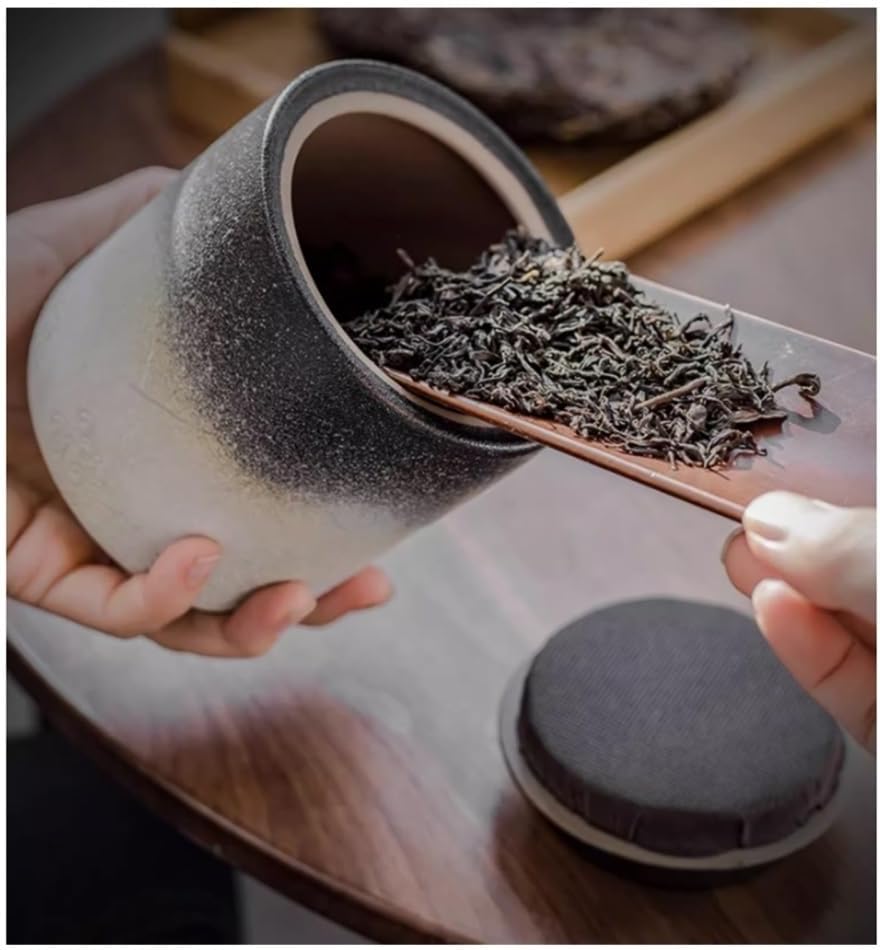 Tea Container Tea Pot Ceramic Sealed Vintage Household Bulk Storage Suitable for, Coffee Beans, Candy, Etc(Black+White)