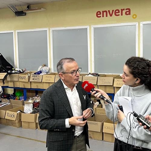 English Language Broadcast - Non profit organization Envera and Christmas city lights - 24/12/25