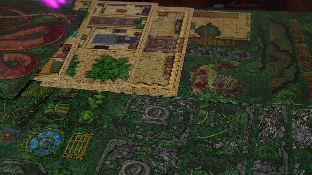 Amazon.com: Dungeon Craft Jungles of Dread – Modular Terrain Set