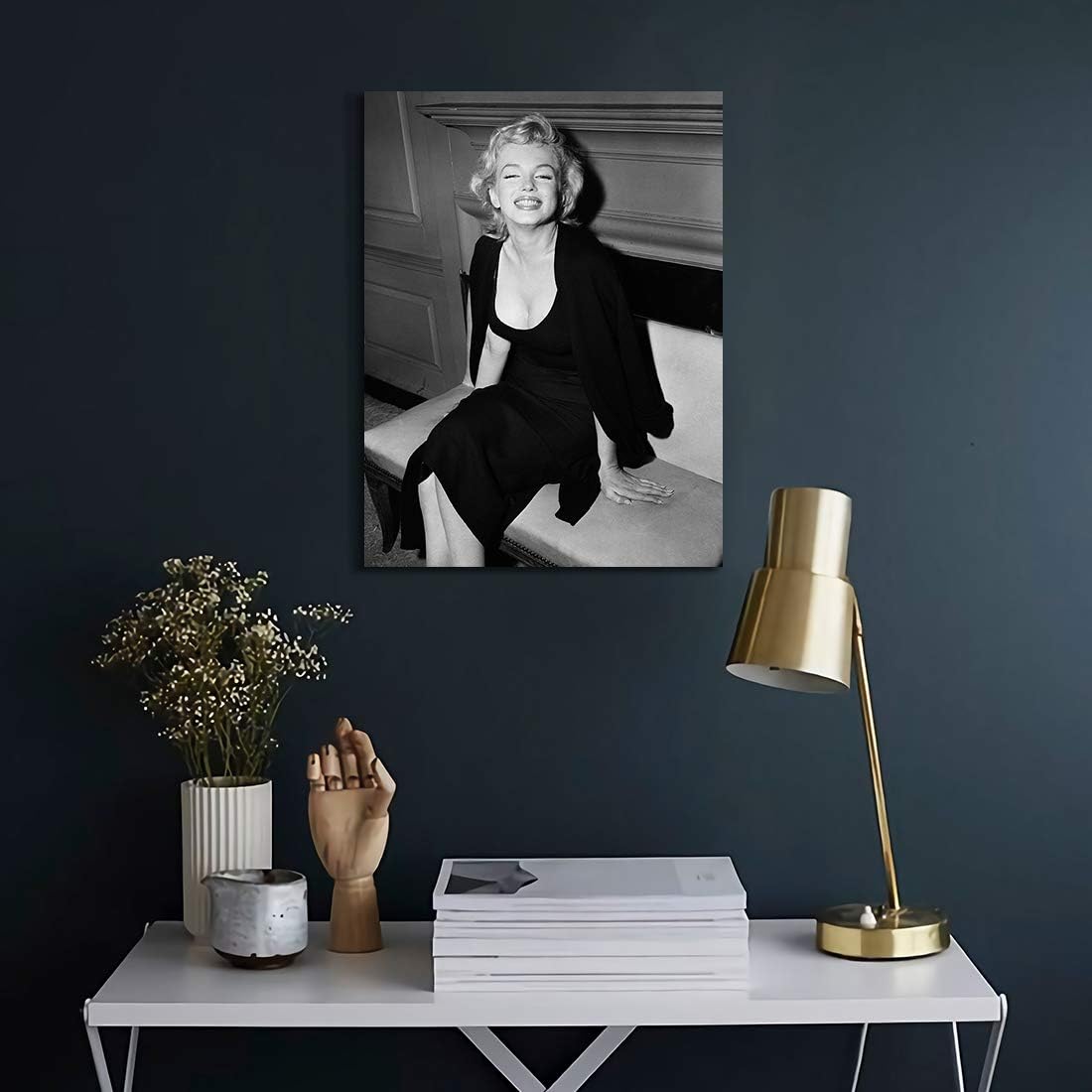 Denozer Marilyn Monroe Canvas Wall Art Poster 18 x 24 inch Classic Movie Stars Painting Home Decor Female Portrait Artwork for Living Room Bedroom