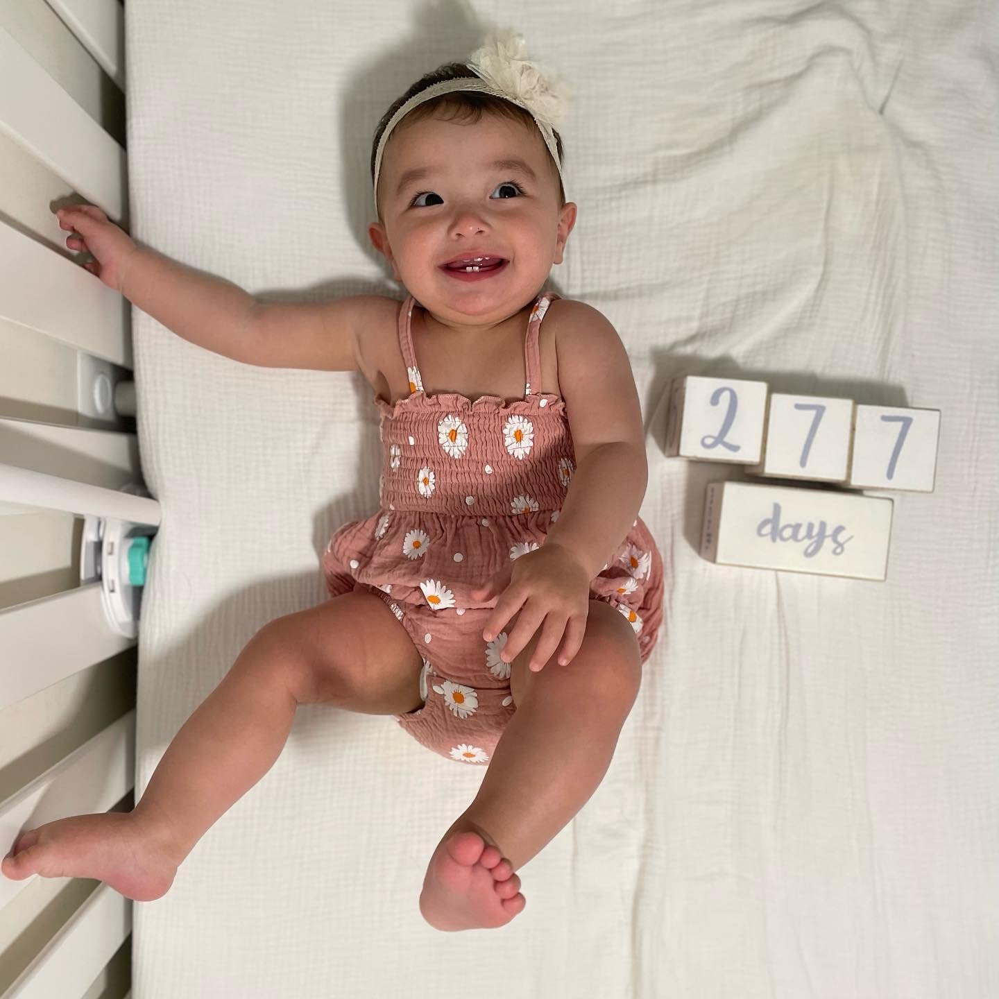 Newborn Baby Girls Summer Clothes Frill Cotton Linen Daisy Sling Romper Bodysuit with Headband (Pink, 6-12 Months)