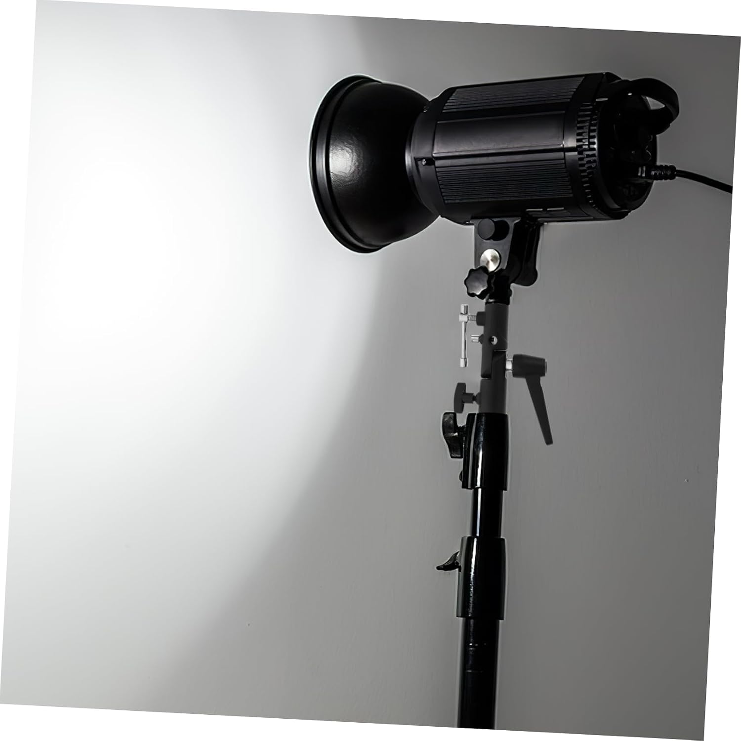 OSALADI Light Stand Adapter Umbrella Clamp Holder Type Flash Bracket for Photography Dual Flashlight Mount Easy Setup Tripod Compatibility Sturdy Design