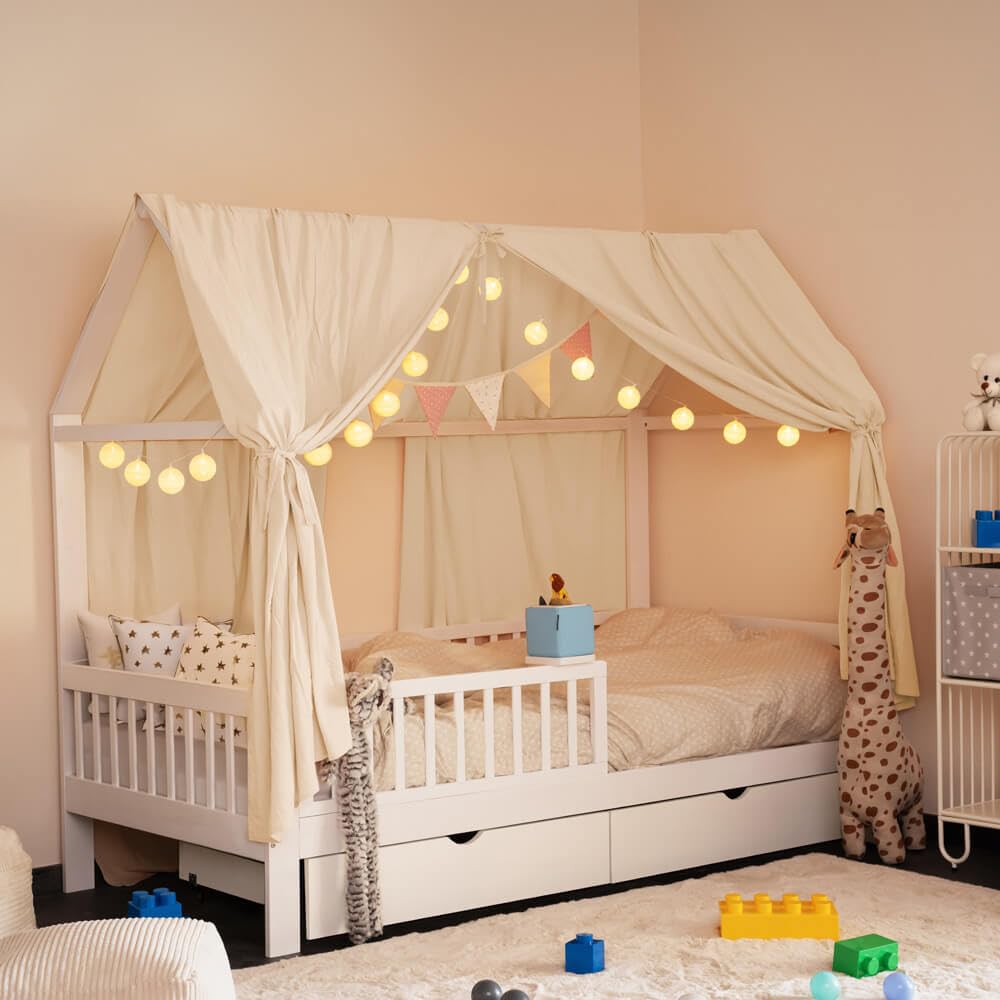 Home Deluxe - Kinderbett Deko Set VELINDO - Farbe: Creme, inkl. Wimpelkette, Vorhang und LED Lichterkette I Kinderbett Deko, Kinderzimmer Dekoration