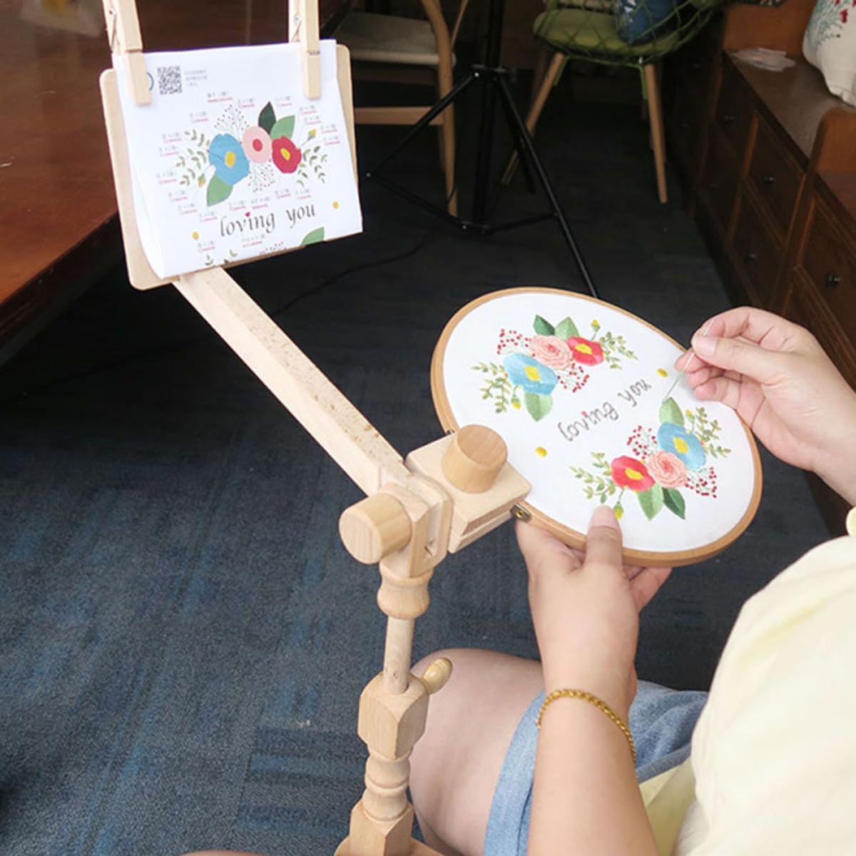 ibasenice Adjustable Wooden Embroidery Frame Stand Beech Cross Stitch Holder DIY Craft Accessory Desktop Embroidery Tool for Needlework Enthusiasts and Hobbyists