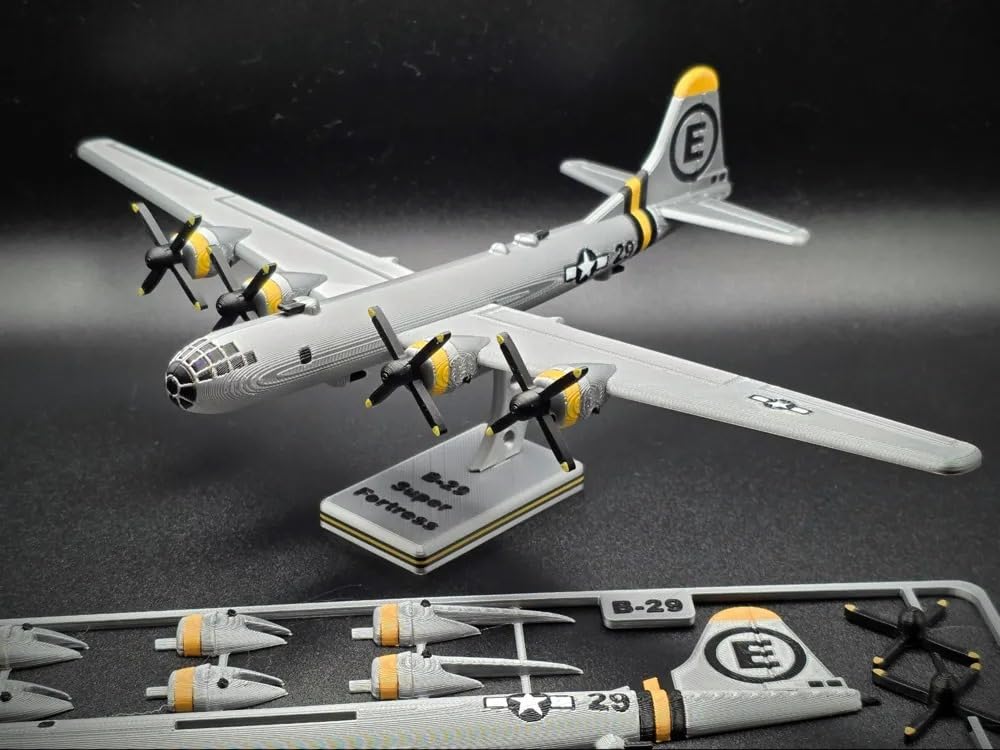3D Craft B-29 Superfortress Military Aircraft Model, 1:200 Scale