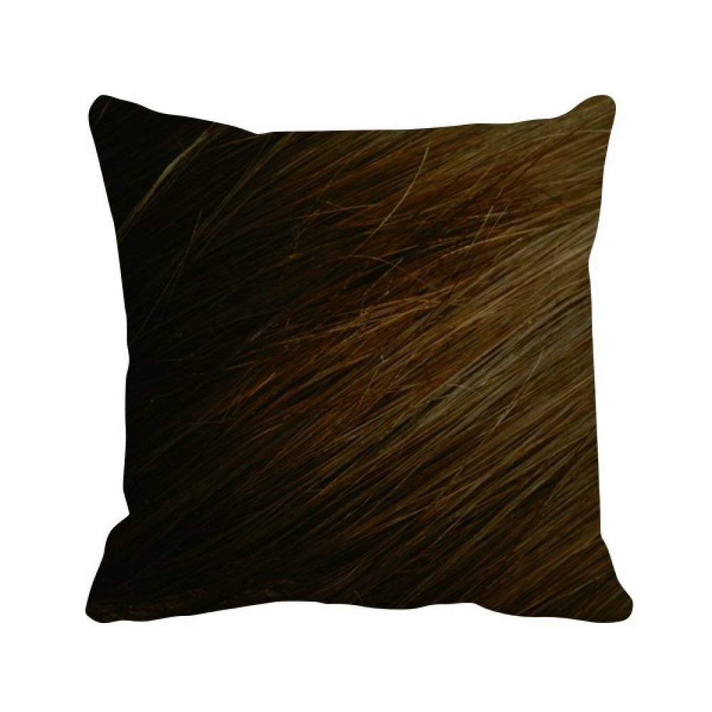 Housse de coussin carrée marron foncé motif cheveux raides : protège et modernise vos vieux coussins