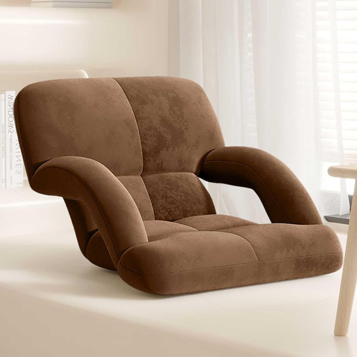 Chaise de sol camping et plage pliable marron pour vos moments de détente