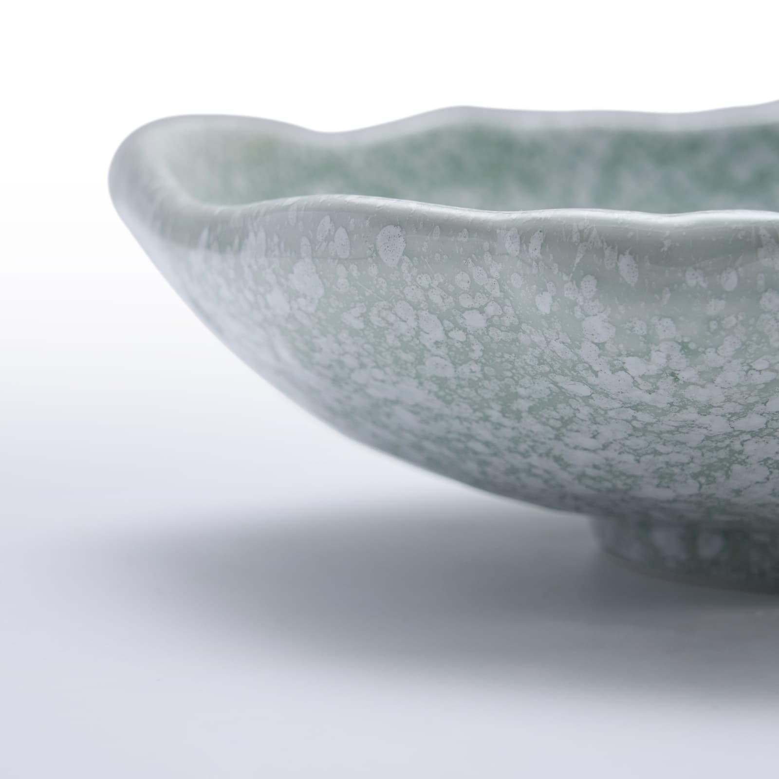 Plato decorativo de cerámica, blanco, 25,4 cm | Gres de borde irregular, plato central, cuenco para llaves, cuenco de frutas, hecho a mano