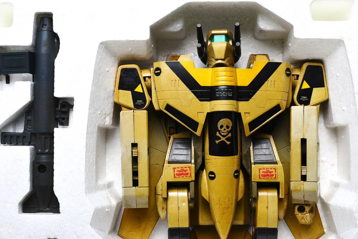 Amazon.co.jp: お宝 タカトクトイス 1/55 超時空要塞マクロス VF-1S