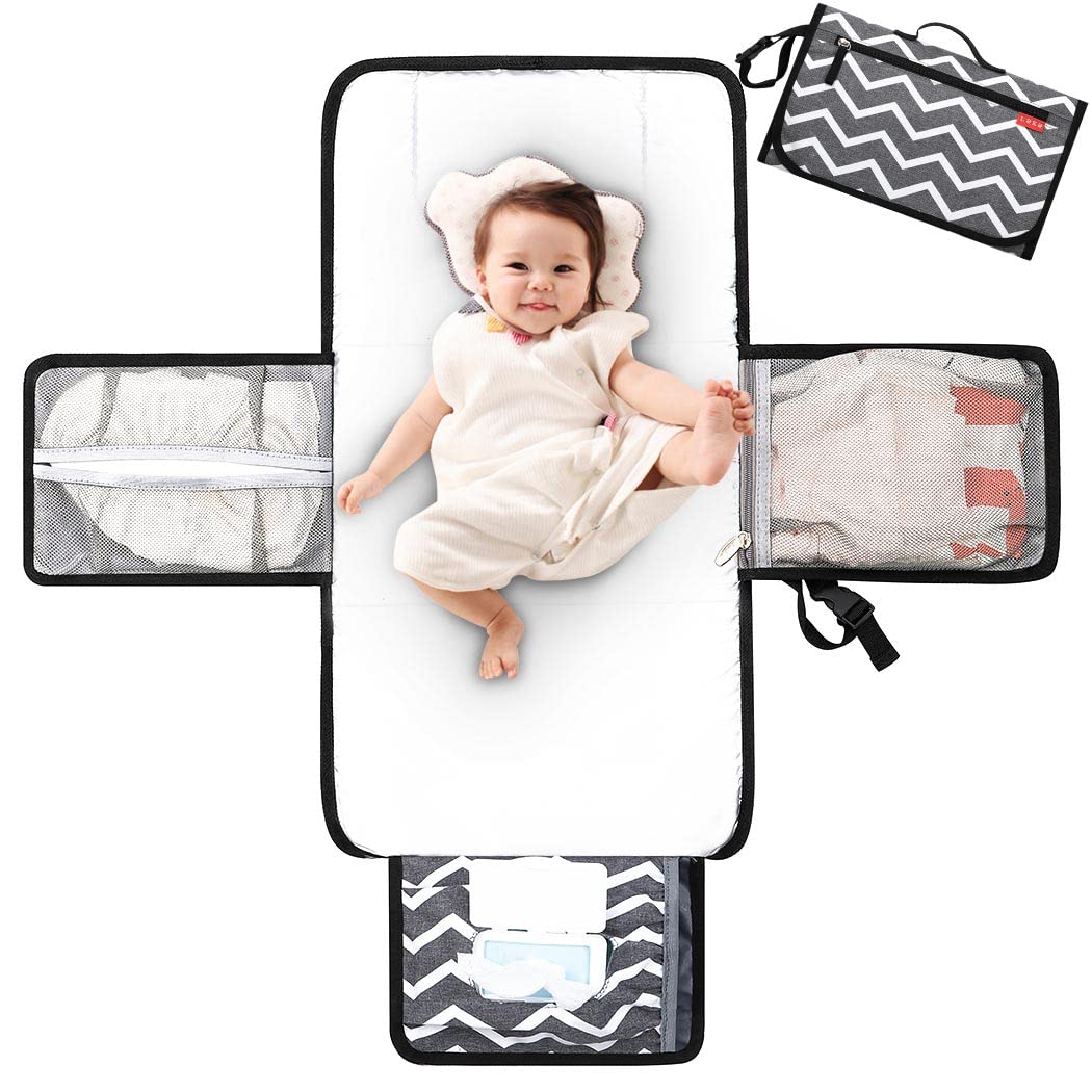 Lekebaby Tragbare Wickelunterlage Unterwegs, Baby Wickelunterlage Waschbar mit 3 Fächern, Wasserdichte faltbare Windeltasche mit Tuchspender und bequemes Kopfkissen