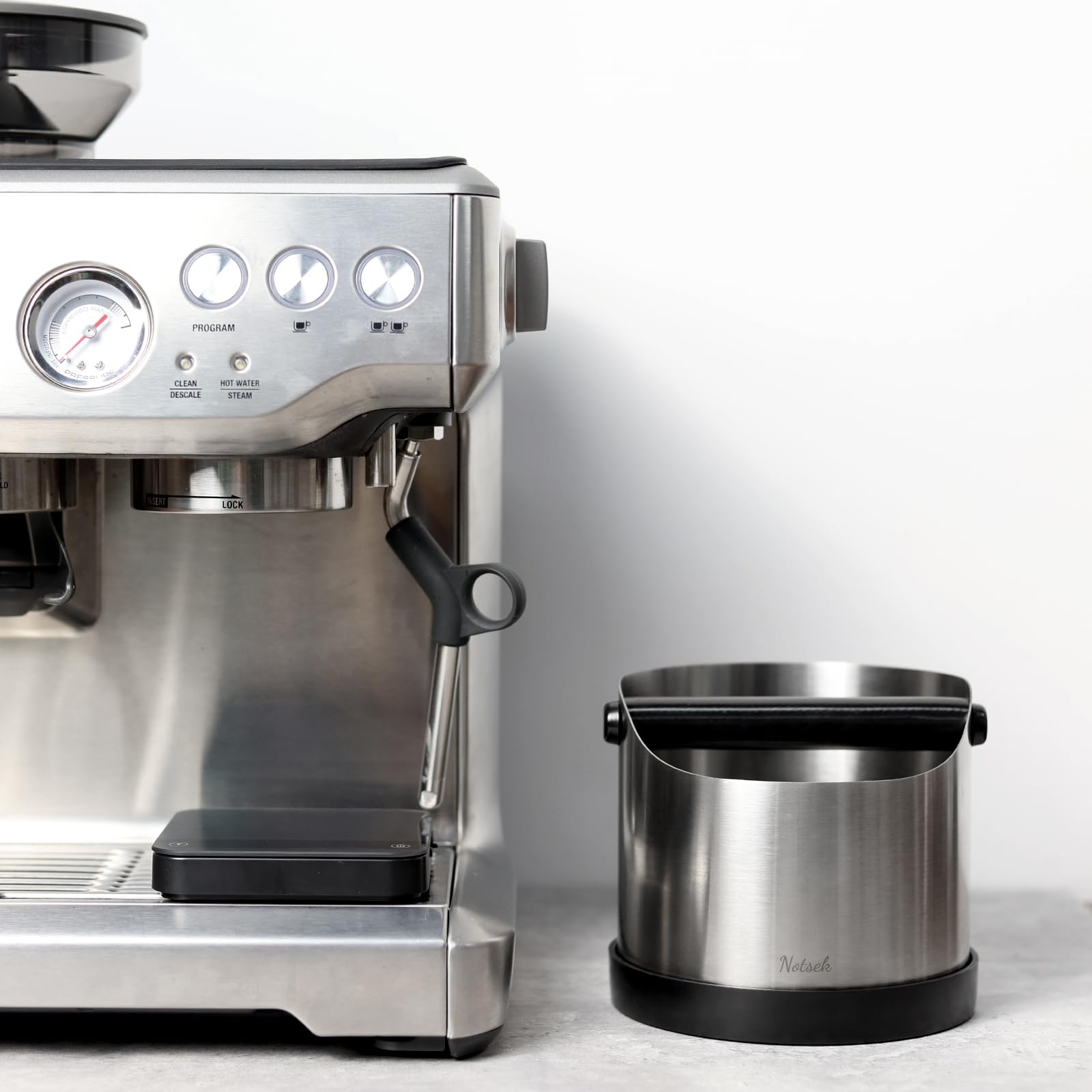 NOTSEK pojemnik na fusy do ekspresu do kawy, 1,2L duży stalowy pojemnik na fusy do espresso, pojemnik na fusy do portafilter, pojemnik na fusy do ekspresu do kawy Delonghi Sage Ninja, srebrny