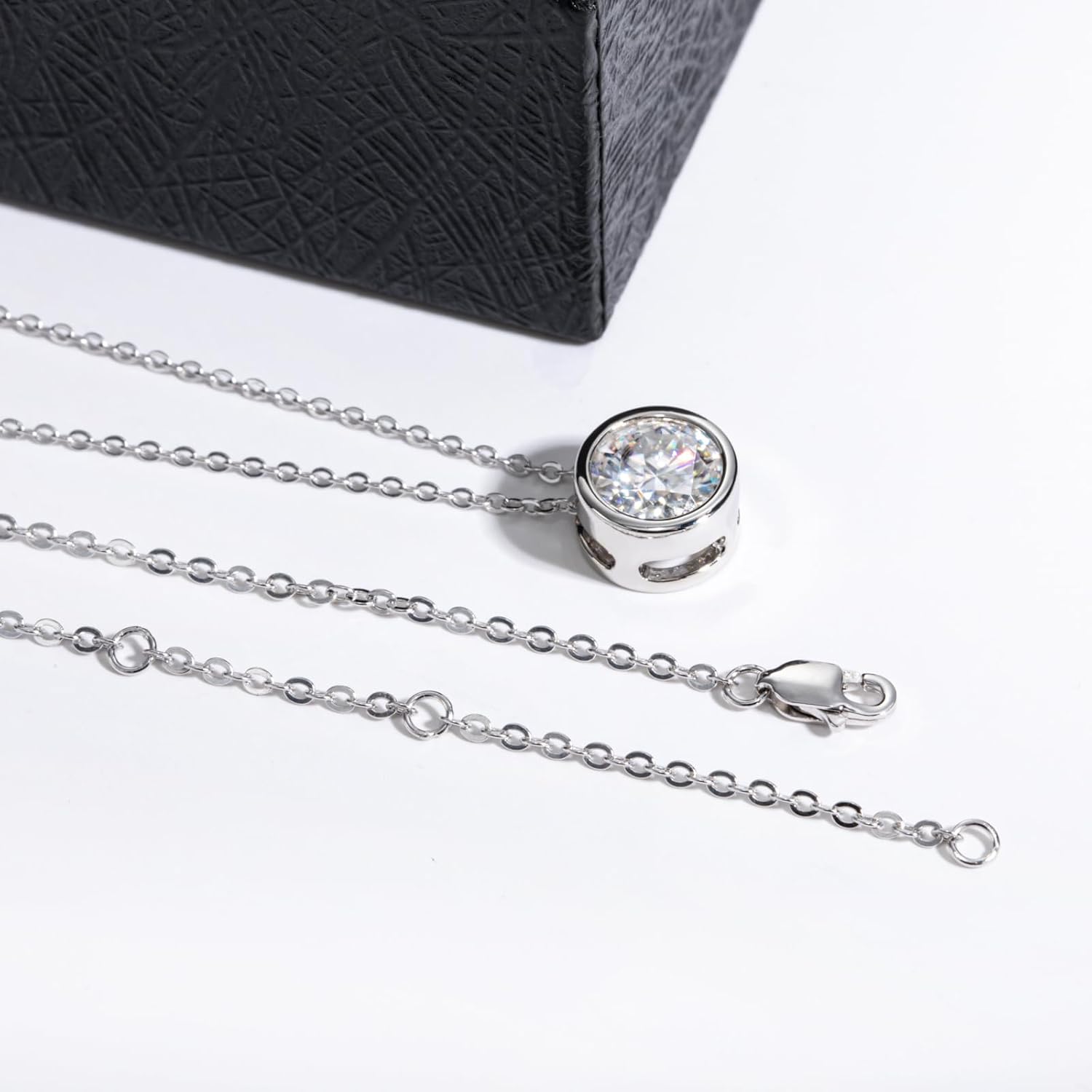 Moissanite 0.5-3ct Necklaces 18K White Gold Plated 925 Sterling Silver Bezel Set Round Cut D Color VVS1 Lab Created Diamond Solitaire Pendant Necklace for Women Men GRA Certified - Image 4
