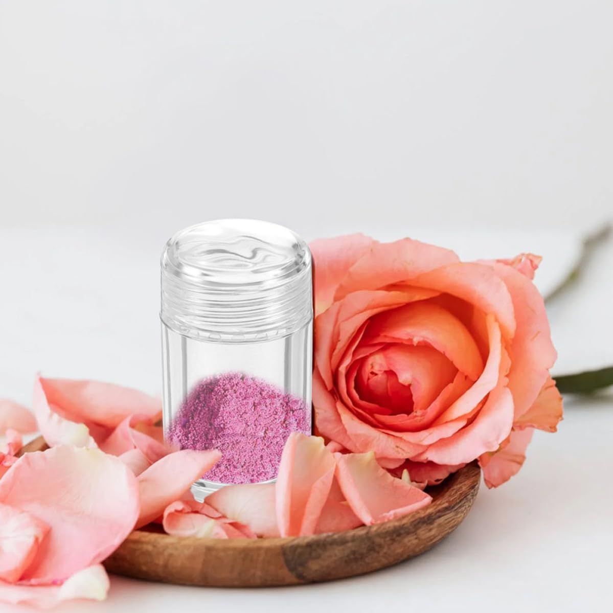 Lurrose 6pcs 10ml Plastic Cosmetics Powder Containers with Flip-lid Design and Good Sealing Mini Loose Powder Bottles for DIY Makeup and Foundation Storage