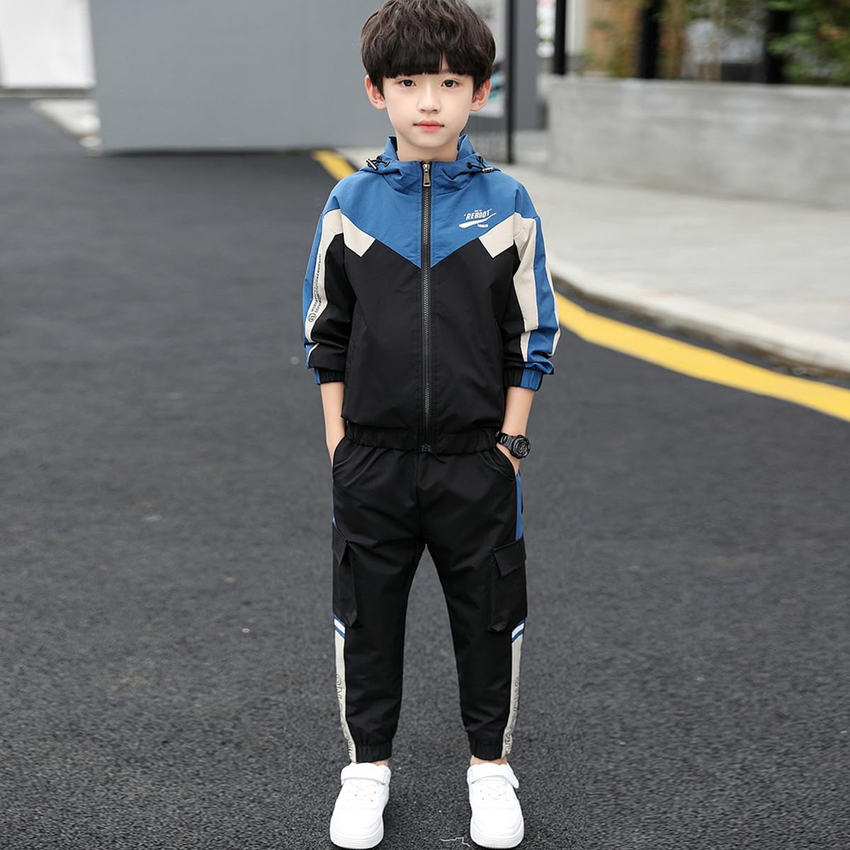 linboo Survêtement de sport pour enfant garçon - 2 pièces - Ensemble de vêtements de jogging - Combinaison de sport - Manches longues - Veste de survêtement avec capuche et pantalon de sport