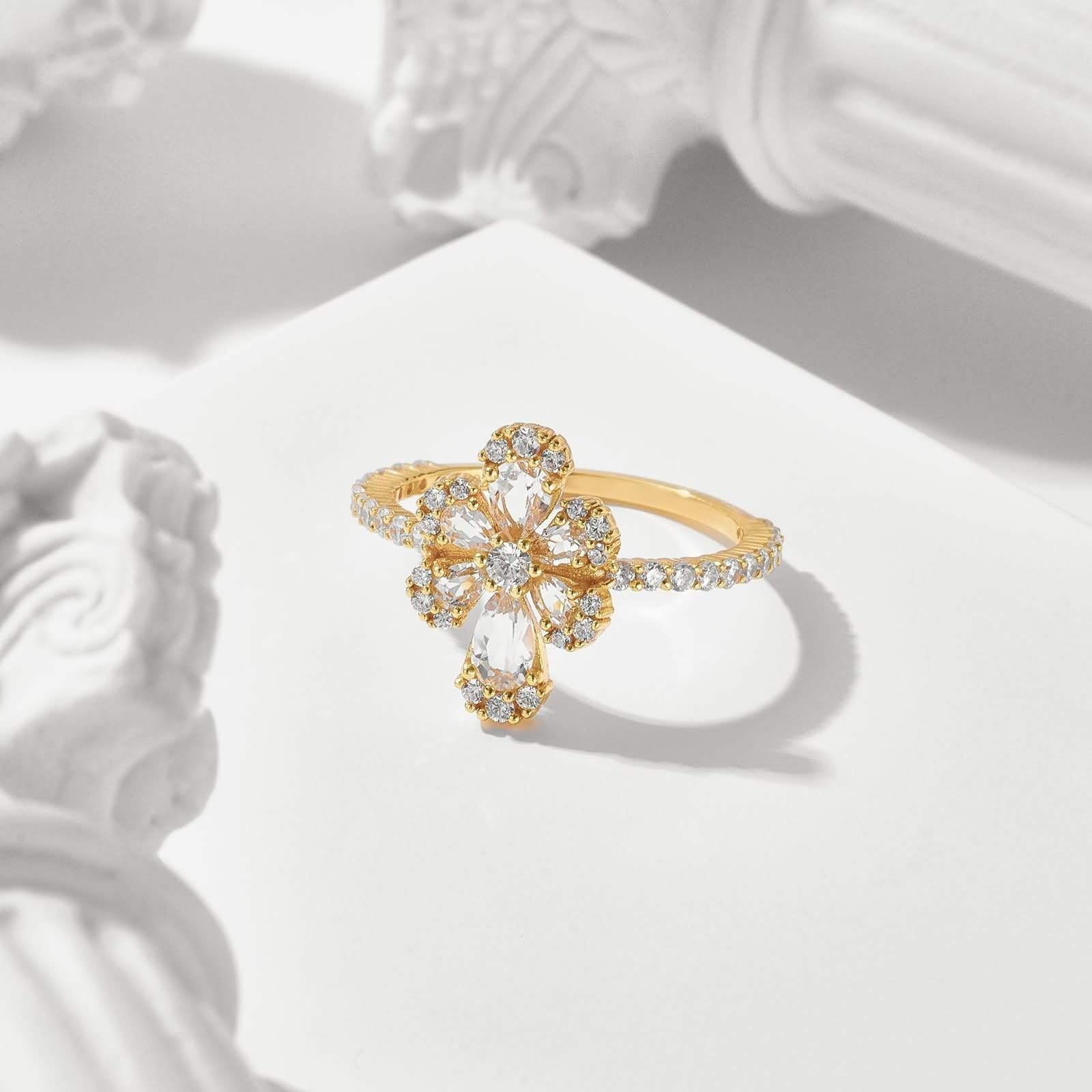 Anillo de boda Au 375/585/750 oro amarillo con gotas de topacio, forma de flor