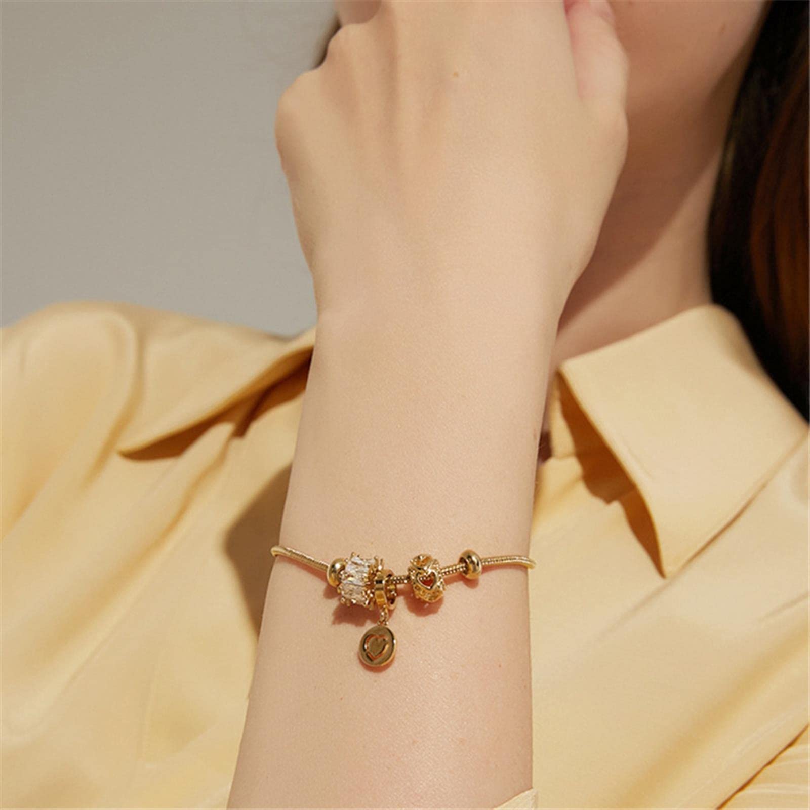 Bracelets brillants en opale et strass au design floral raffiné
