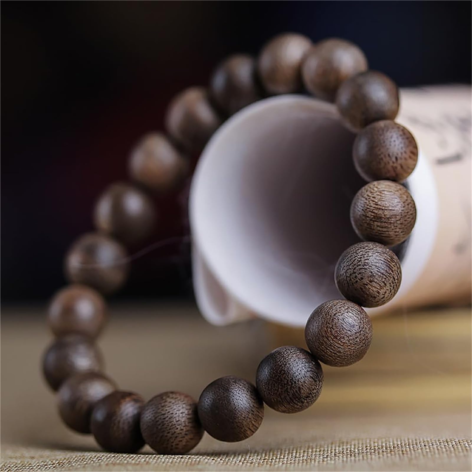 Pulsera unisex de 8 mm, 108 cuentas de madera de agar natural, para meditación y oración, cuentas de rosario budista hechas a mano para hombres y mujeres