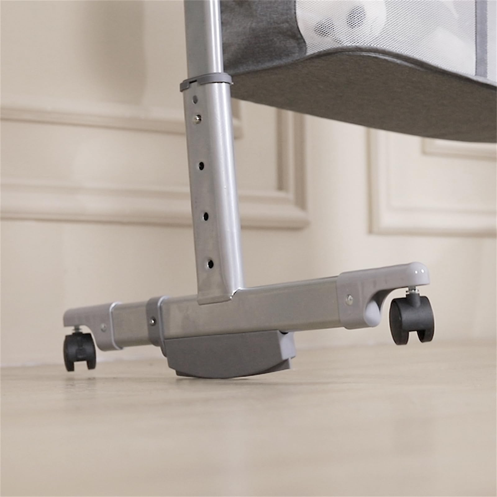 homewell Cododo Babywiege, tragbar, höhenverstellbar, 3-in-1-Babybett, mit Aufbewahrungstasche, Rollen und Moskitonetz