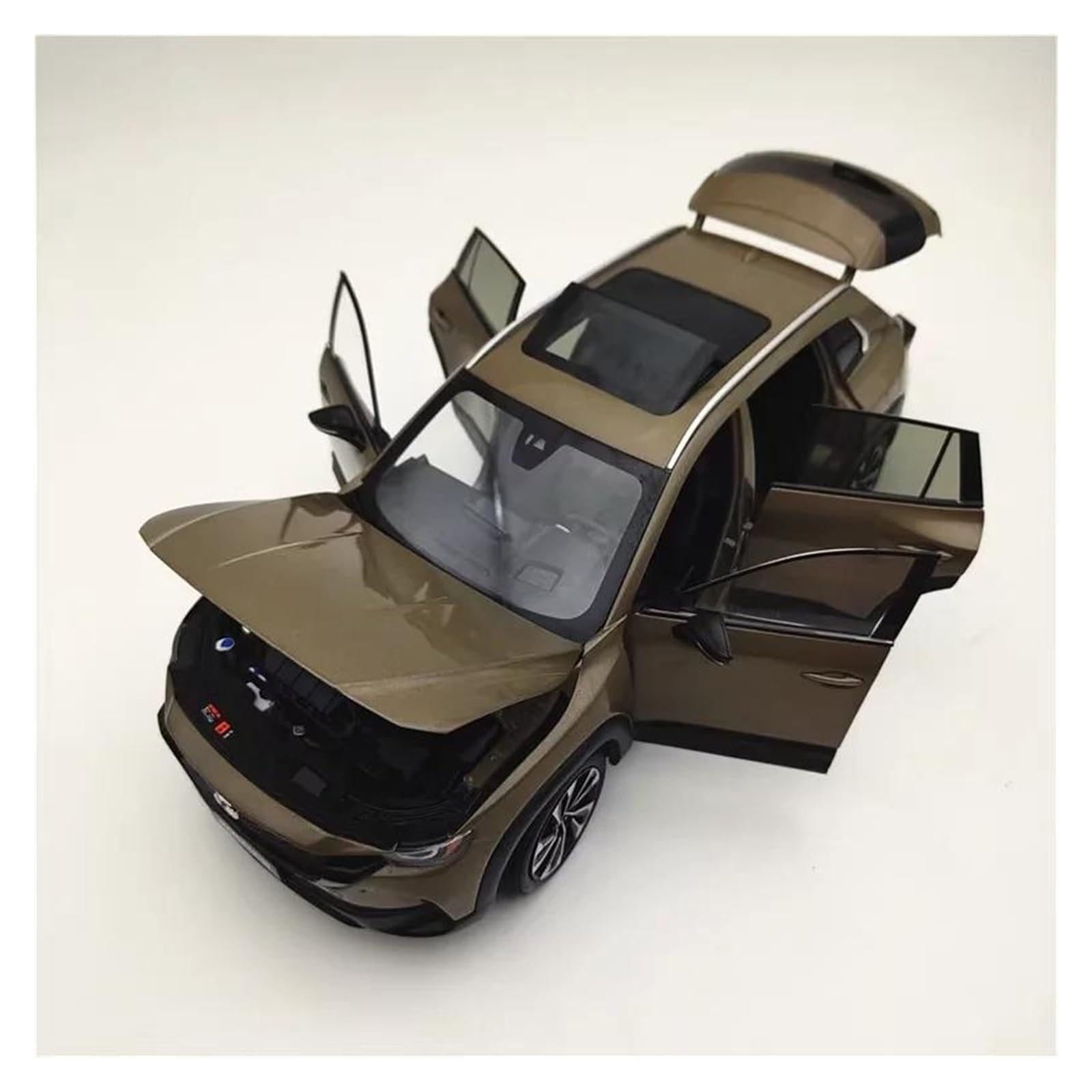 Metallo Scala Replica Ornamento Decorativo Natalizio In Lega Statica Pressofusa In Scala 1 18 Della Mazda CX-50 Hobby Veicoli Giochi Set