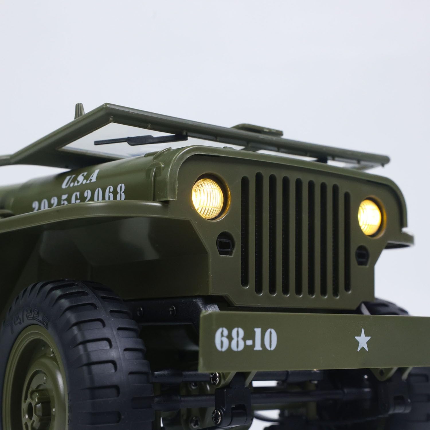 1/10 RC Off Road Vehicle C8815 4WD Remote Control Rock Crawler Car Military Truck Model Climbing Car RTR Battery LED Lights Hobby Grade Model for Adult Hobby(Green)