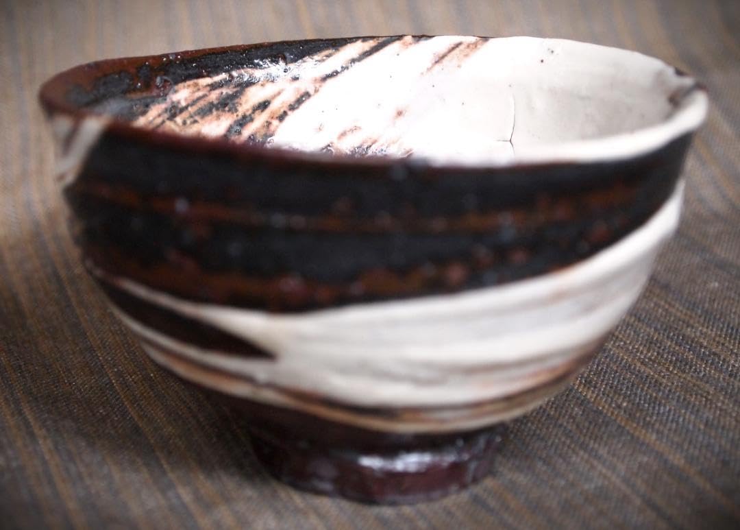 人気作家★辻村塊【師＆父：辻村史朗】★刷毛目ぐいのみB Amazon.co.jp: 作家 辻村塊 師＆父：辻村史朗 刷毛目ぐいのみA