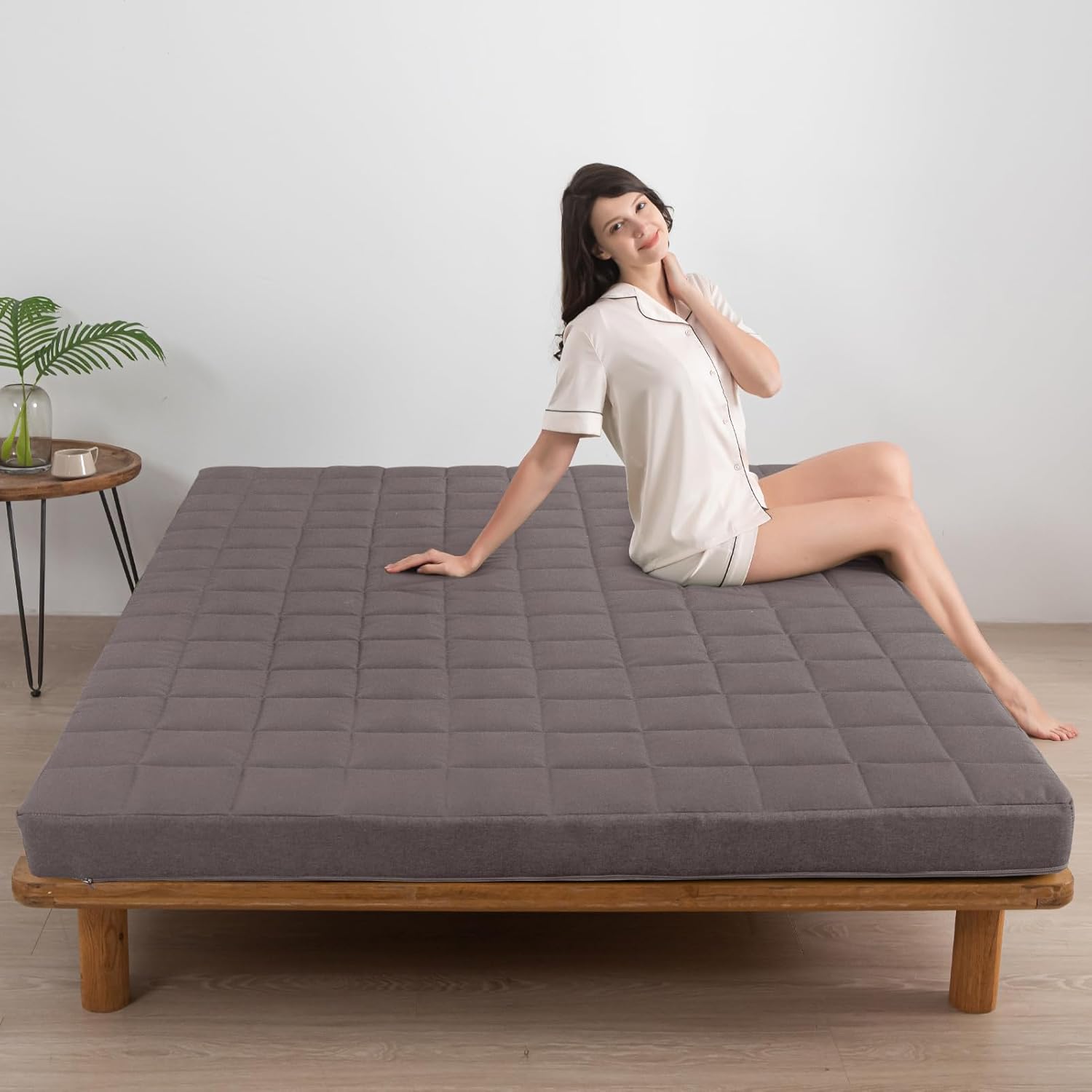 MAXYOYO Floor Mattress Japanese Futon Mattress, Queen