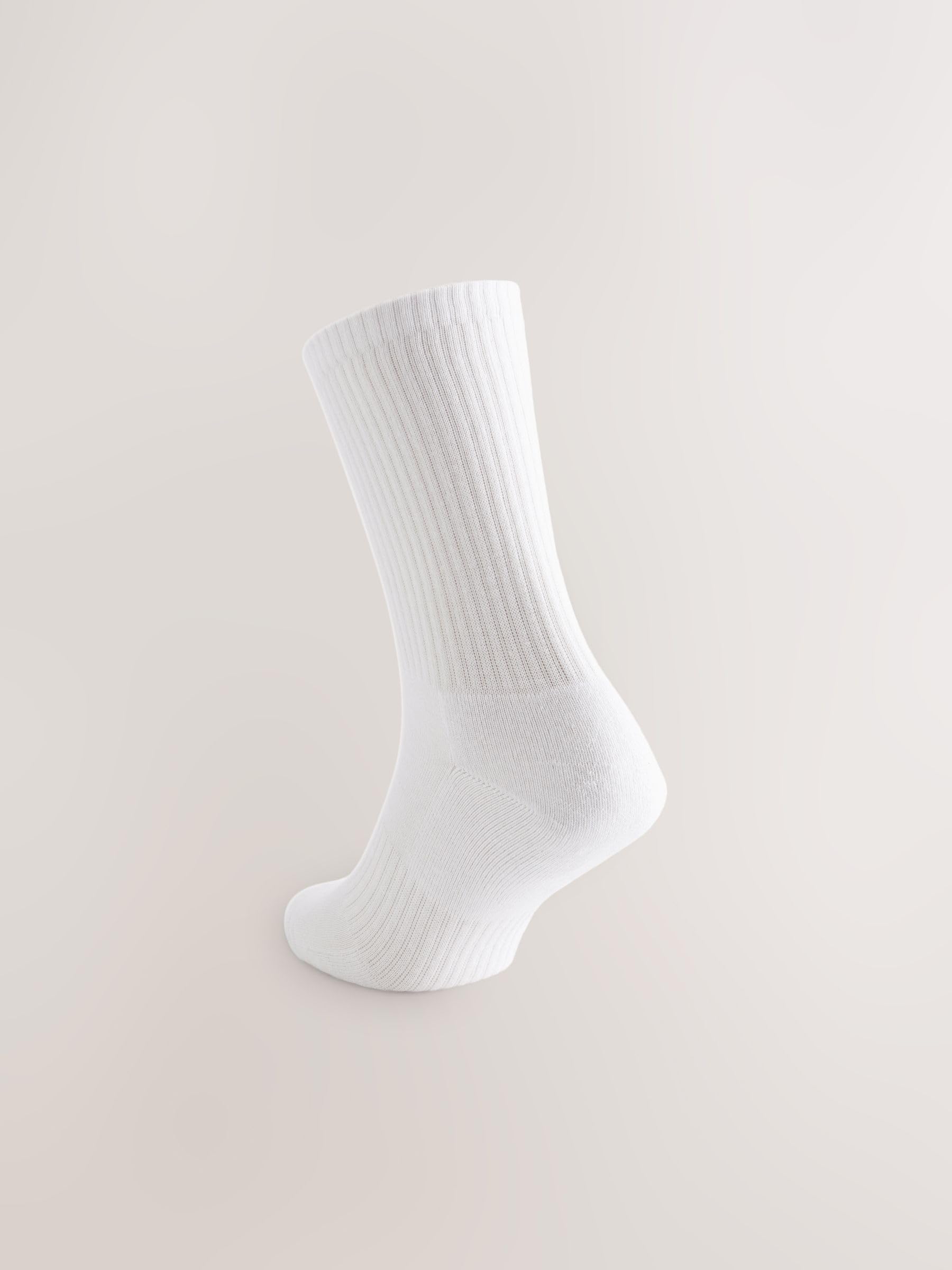 NEXT Hombres Pack de 12 pares de calcetines deportivos básicos