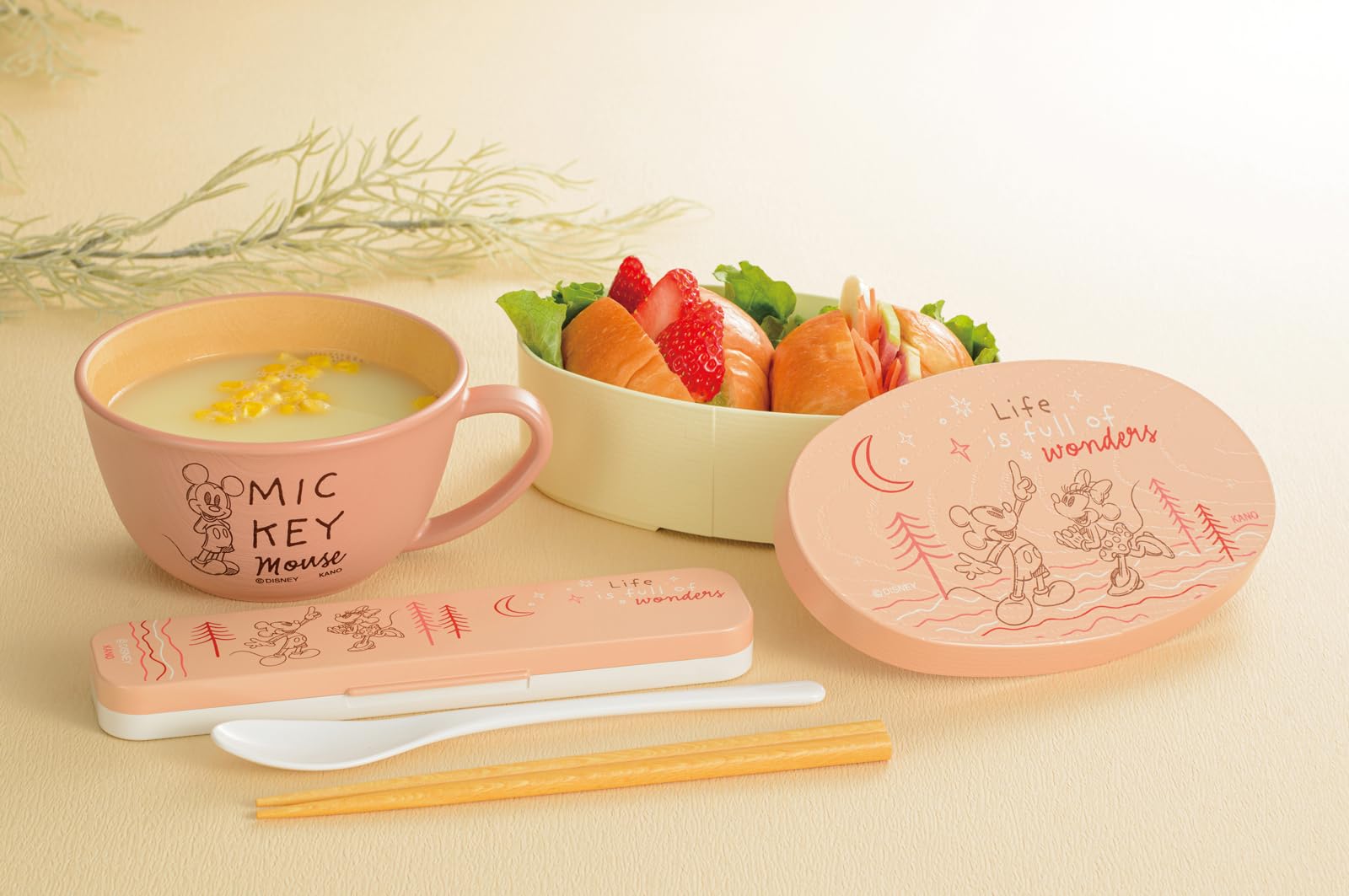 Amazon｜カノー ディズニー ミッキーアドベンチャー 抗菌 ランチ