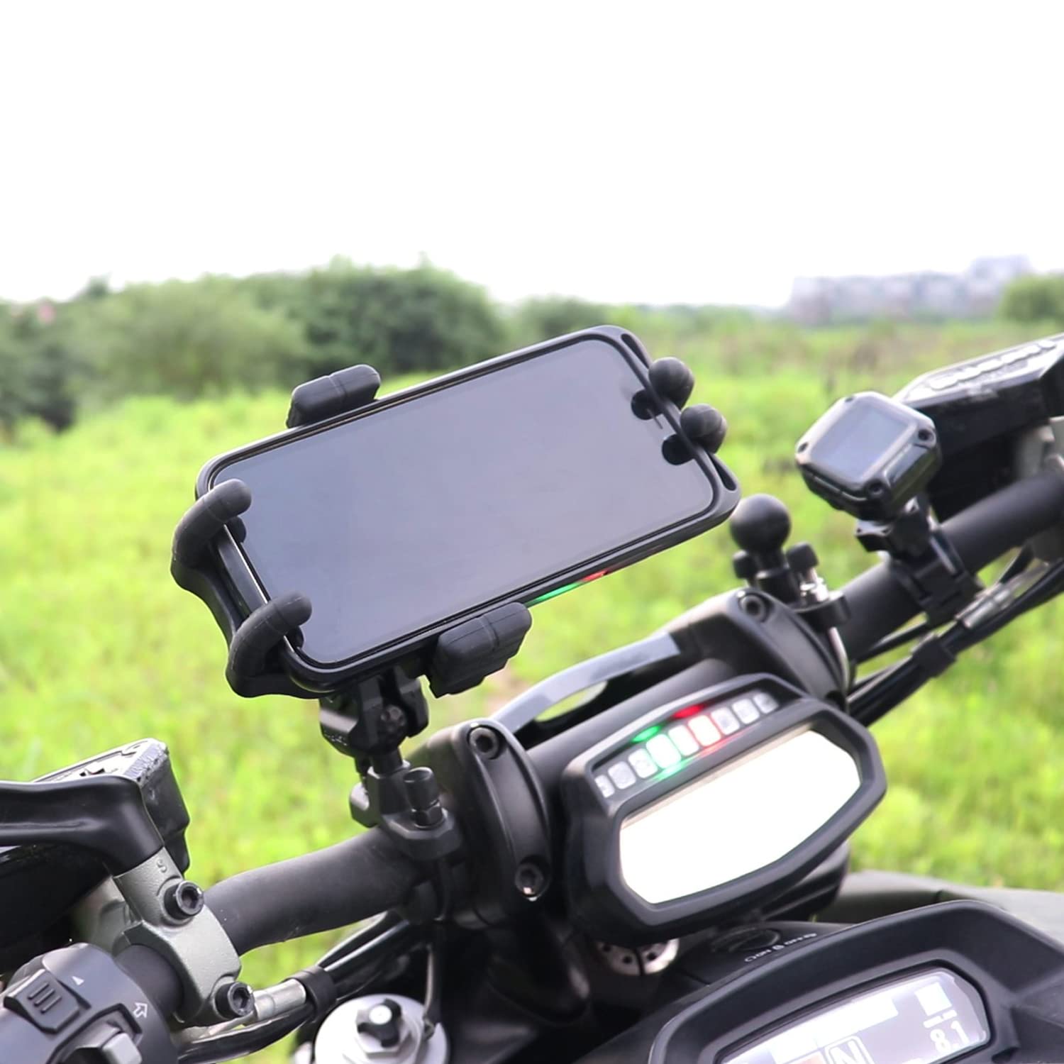 Supporto Telefono Moto con smorzatore di vibrazioni, adatto per manubri di ATV, biciclette e scooter con diametro di 12,7-33 mm e specchi, supporto telefoni da 4,7-7,2 pollici