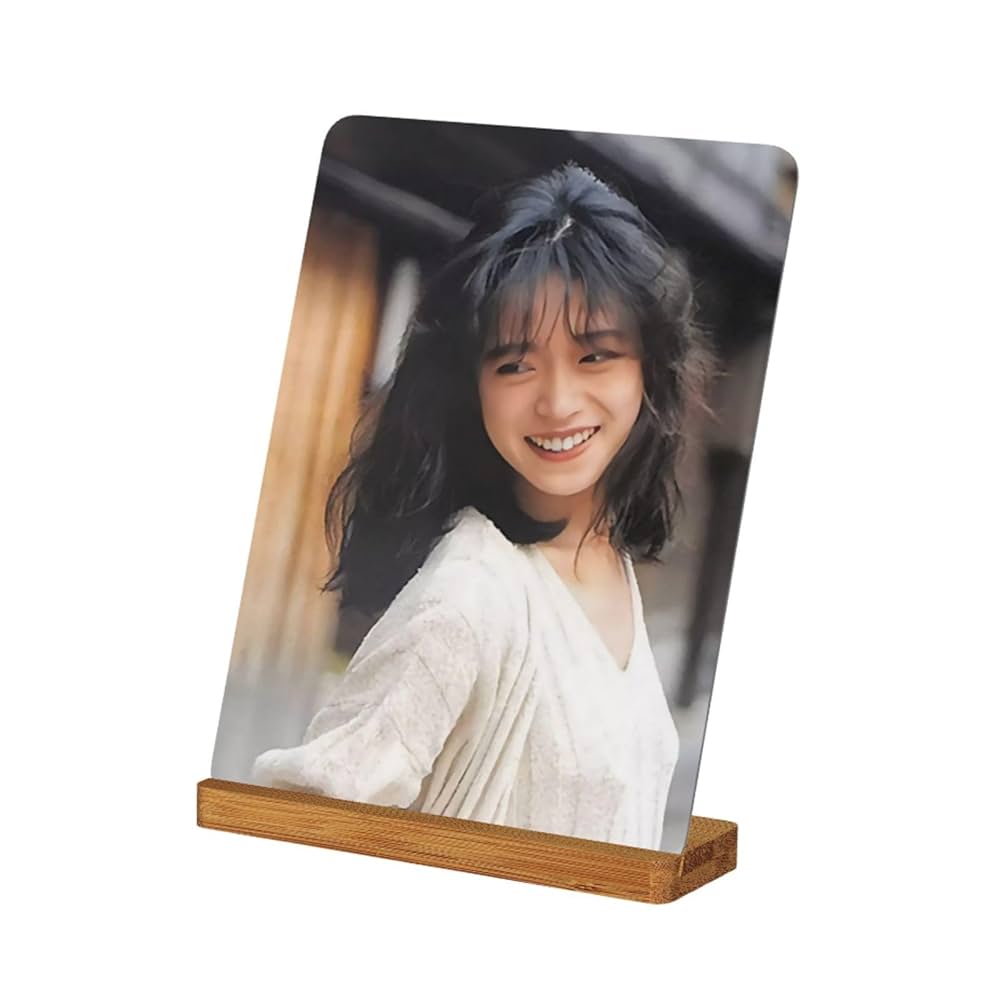 中森明菜　Re-birth記念 L版写真付きオリジナルフォトフレーム 新品 Amazon.co.jp: 中森明菜 写真立て 写真フレーム L版 金属制 卓上