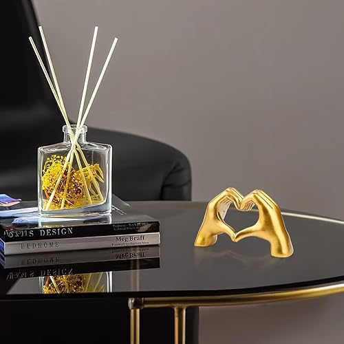 Miniatura 6 de Pequeña decoración dorada, escultura de manos de corazón de resina para sala de estar, dormitorio, estantería, oficina, escritorio, estatua moderna