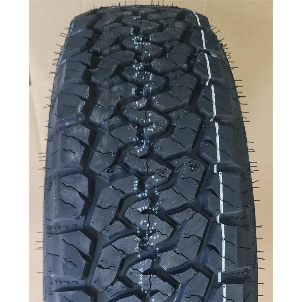 Pneumatico TASSELLATO OFF ROAD FUORISTRADA Sumaxx ALL TERRAIN A/T 245/65 R17 111T M+S NUOVO