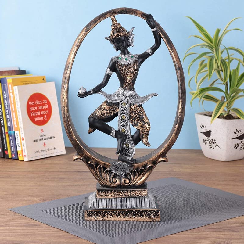 Statue de dame dansante dorée en résine Western Eiderdown pour salon chic
