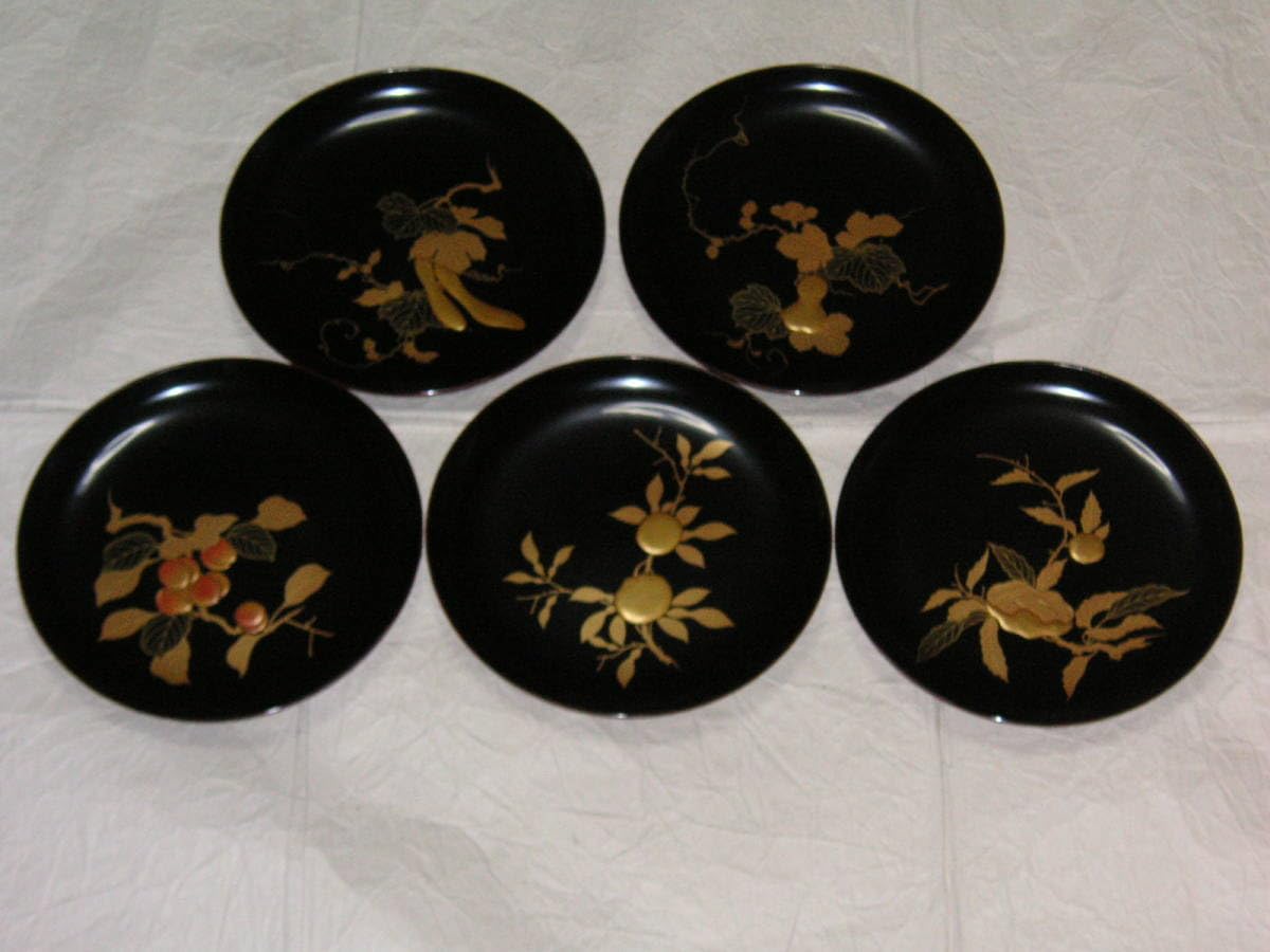 輪島塗　銘々皿　5客　(新品) 伝統工芸】輪島塗 蓮 銘々皿 絵変わり 5客揃 坂口政昭氏作